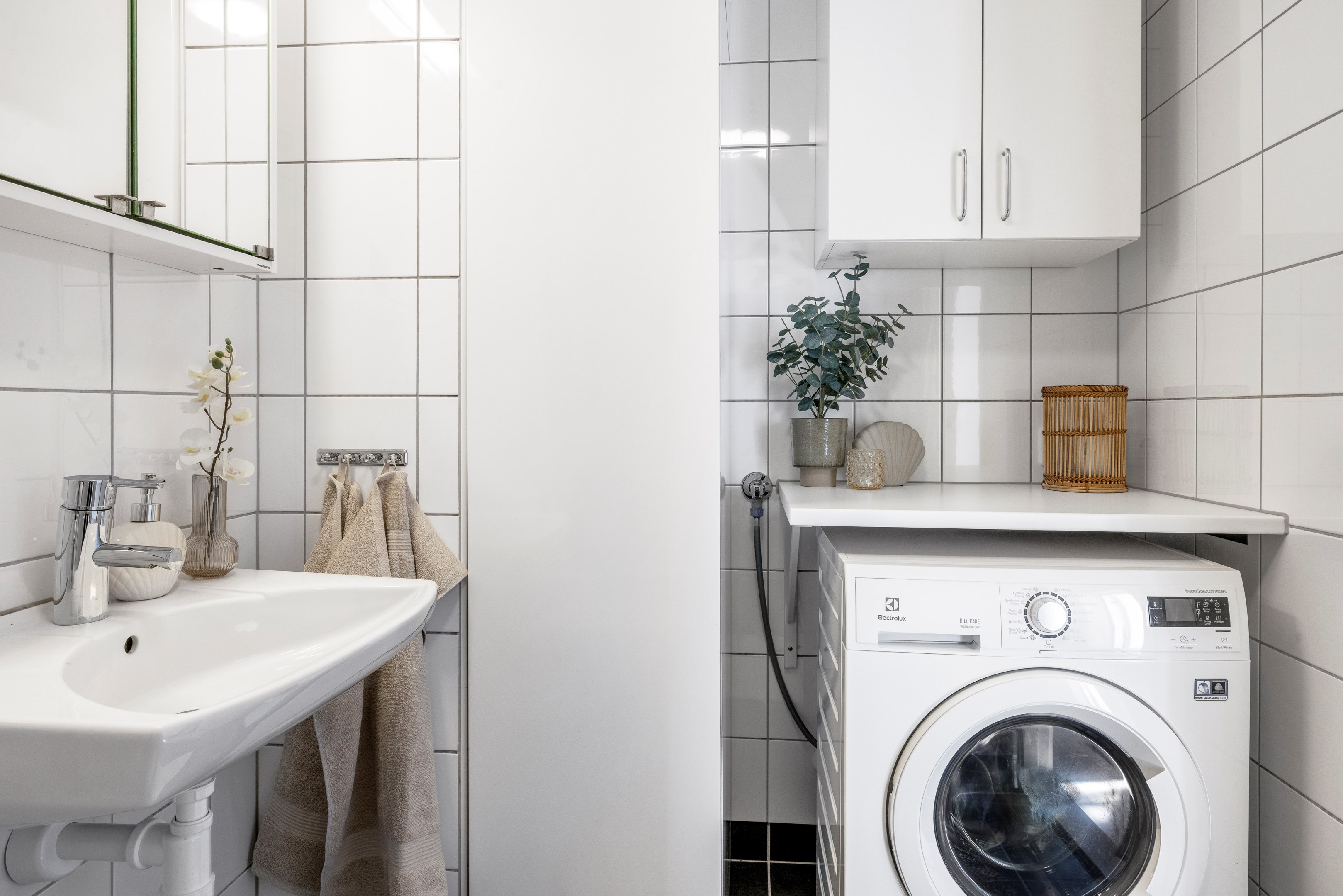 Bostadsbild från Opalvägen 53, Till salu i Herrhagen, Uppsala