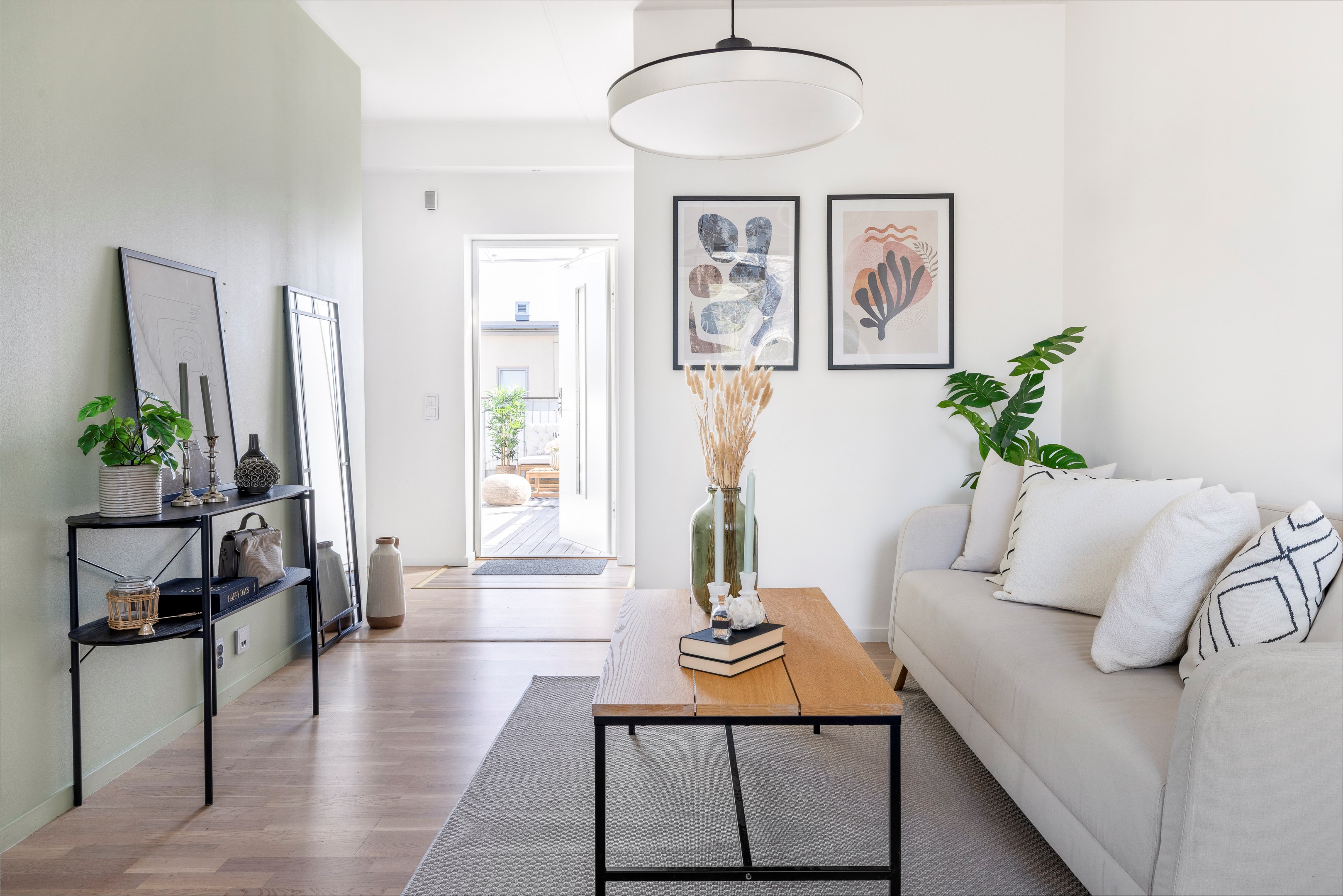 Bostadsbild från Opalvägen 53, Till salu i Herrhagen, Uppsala