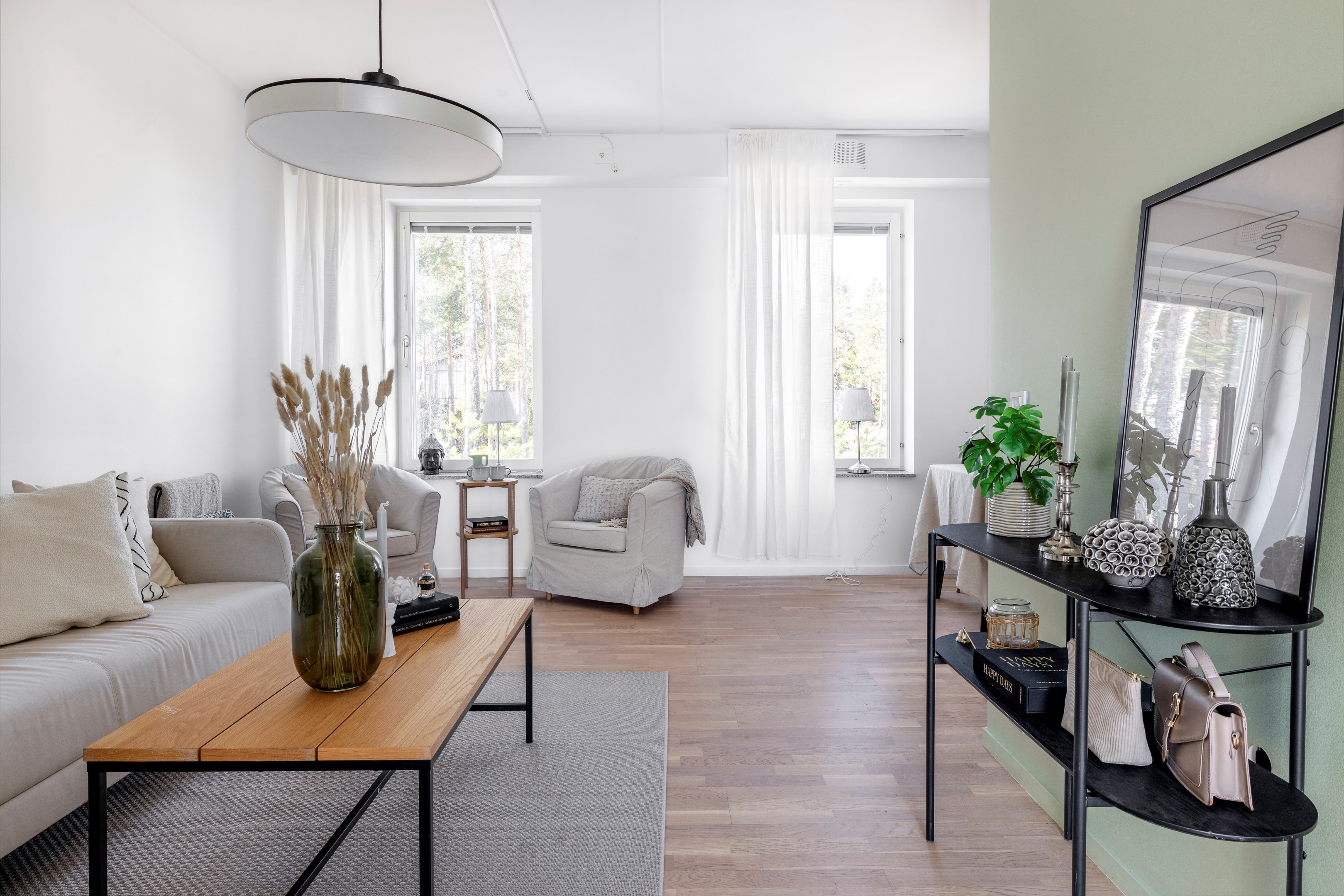 Bostadsbild från Opalvägen 53, Till salu i Herrhagen, Uppsala