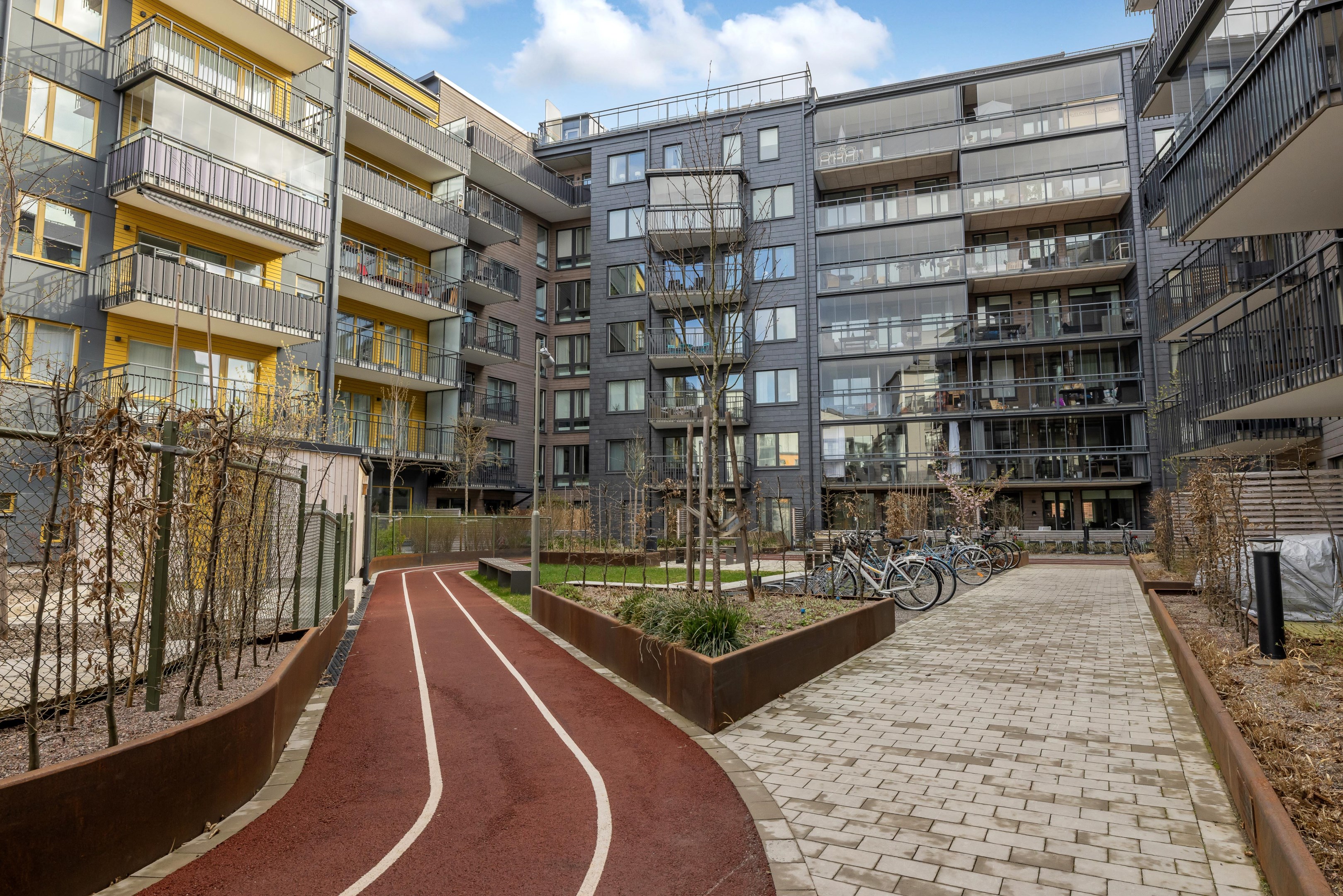 Bostadsbild från Vattholmavägen 8C, Till salu i Kapellgärdet, Uppsala