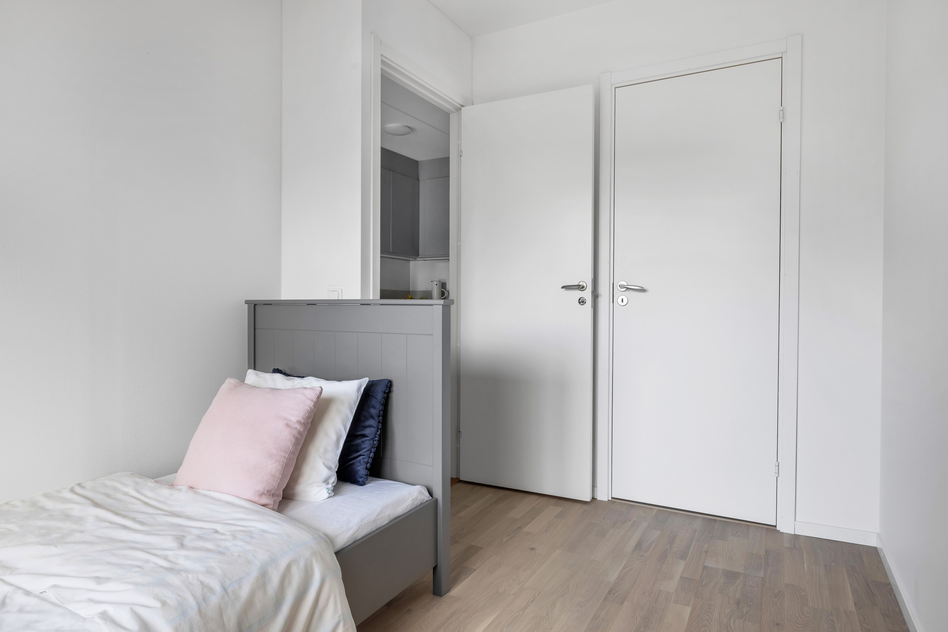 Bostadsbild från Vattholmavägen 8C, Till salu i Kapellgärdet, Uppsala