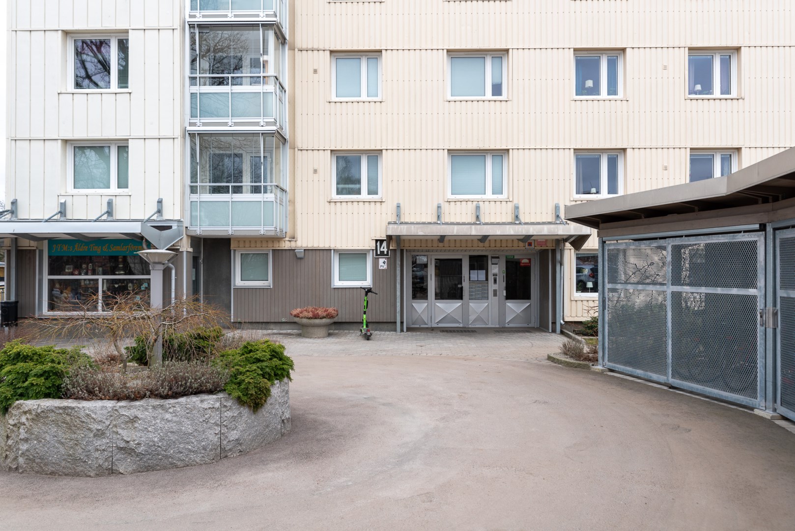 Bostadsbild från Rekylgatan 14, Såld i Haga, Västerås