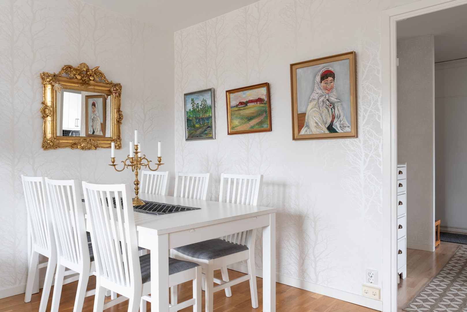 Bostadsbild från Rekylgatan 14, Såld i Haga, Västerås