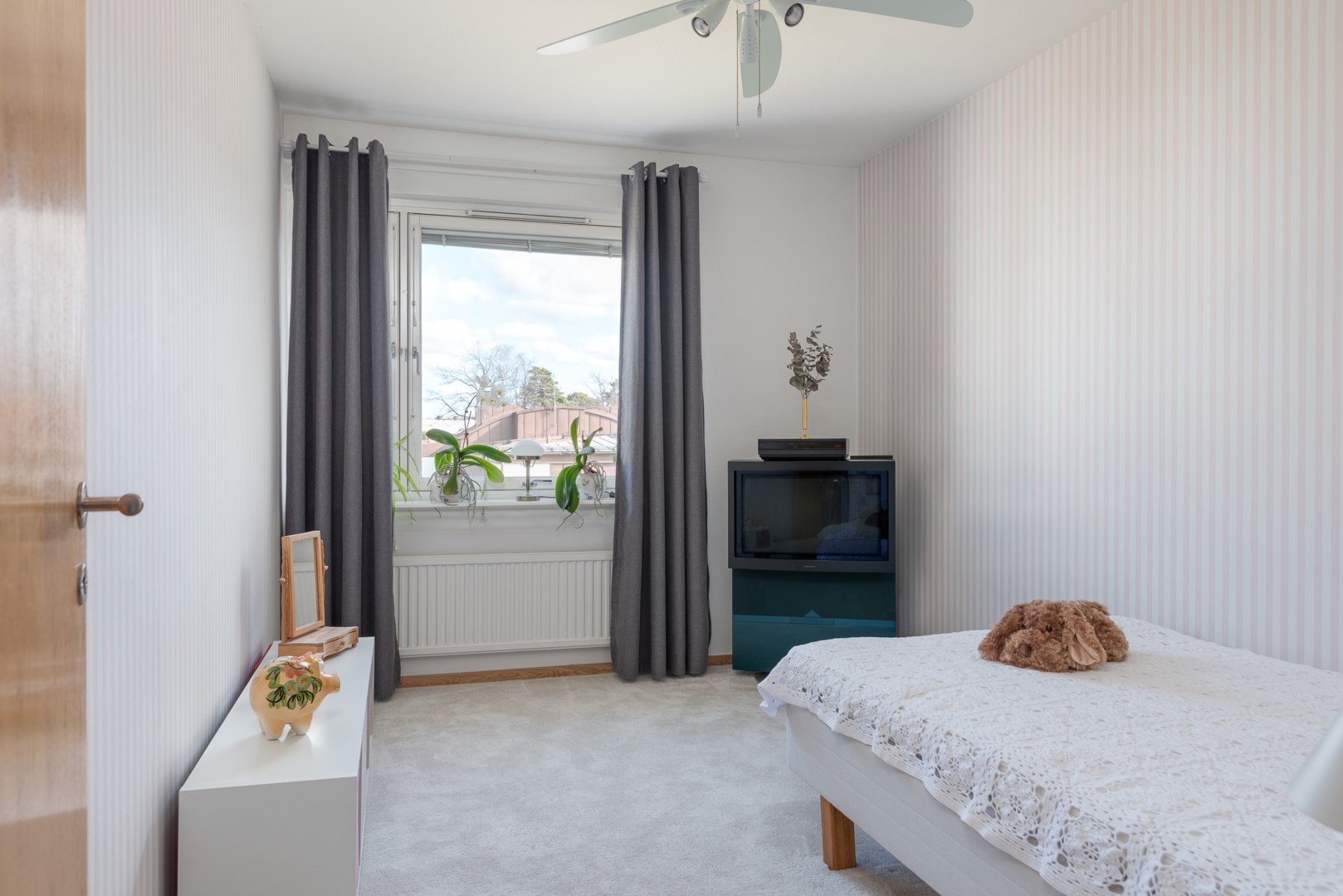 Bostadsbild från Regementsgatan 6, Såld i Viksäng, Västerås