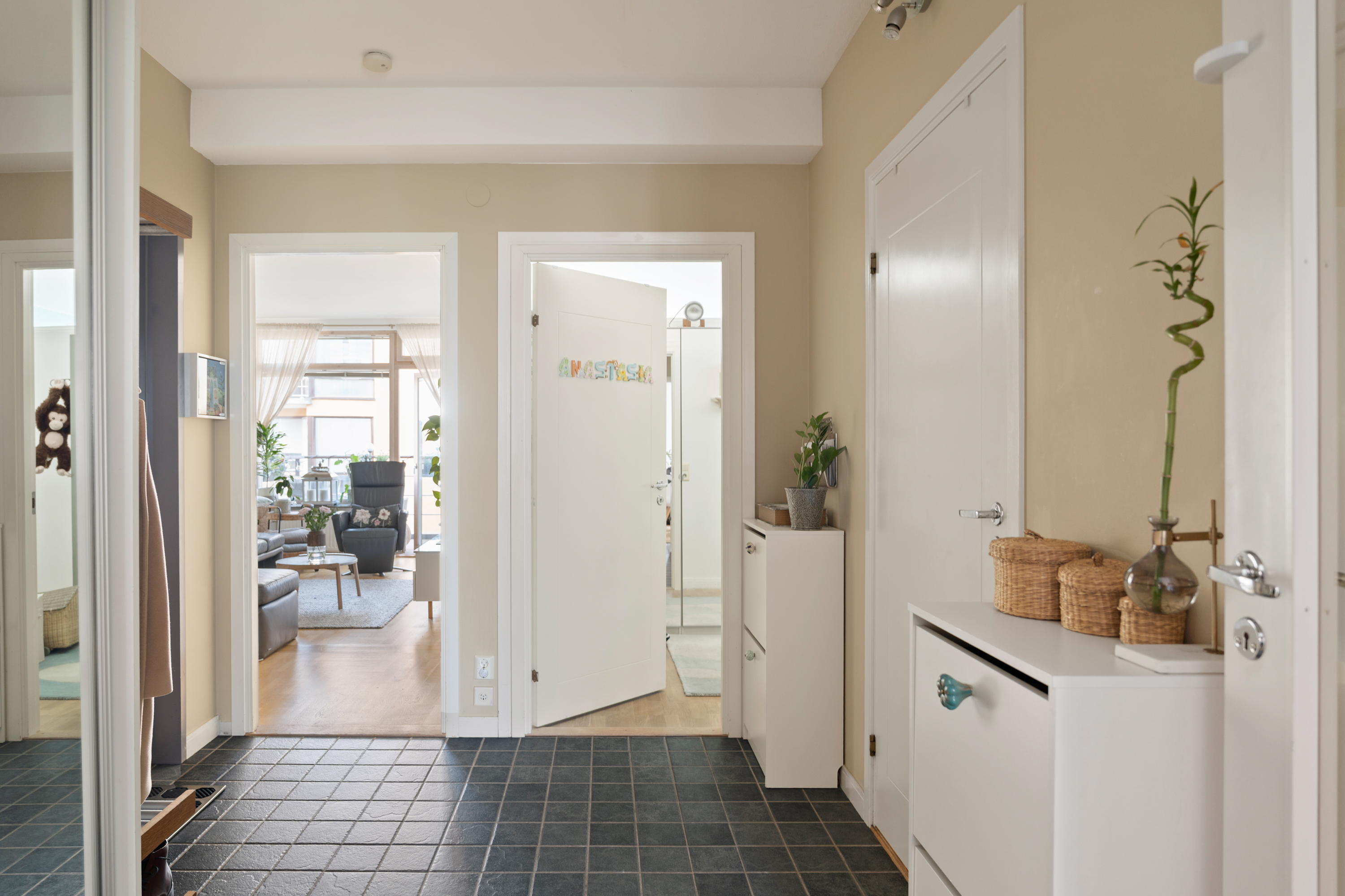 Bostadsbild från Sickla Kanalgata 23, 3tr, Såld i Hammarby Sjöstad, Stockholm