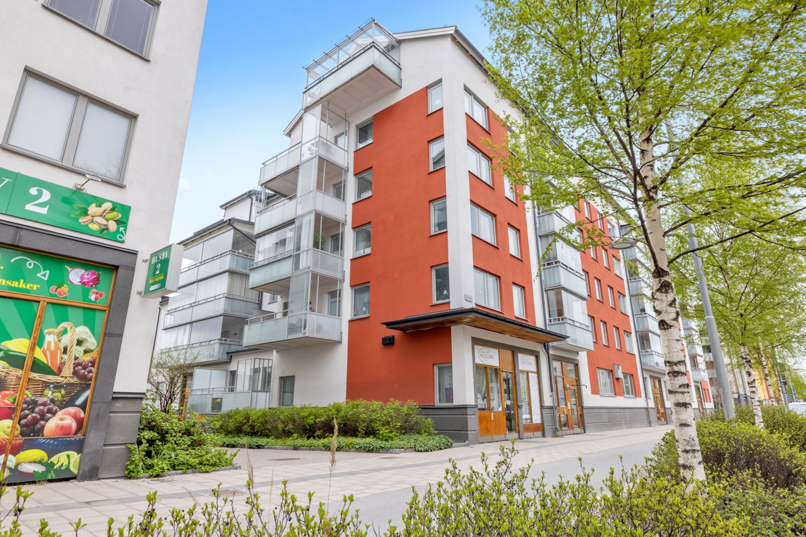 Bostadsbild från Råbyvägen 42B, Såld i Kvarngärdet, Uppsala