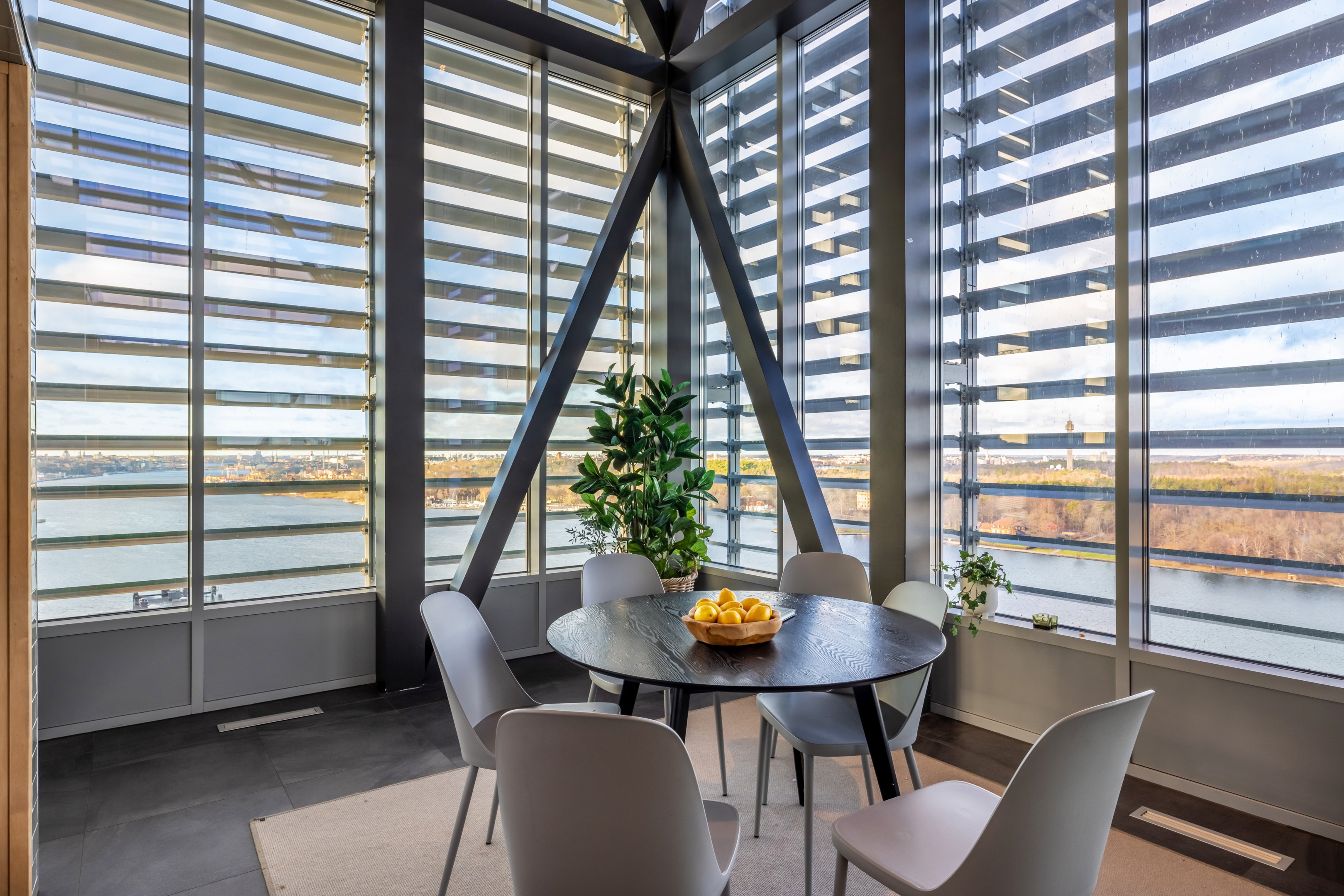 Bostadsbild från Siloplatsen 8, Såld i , Nacka