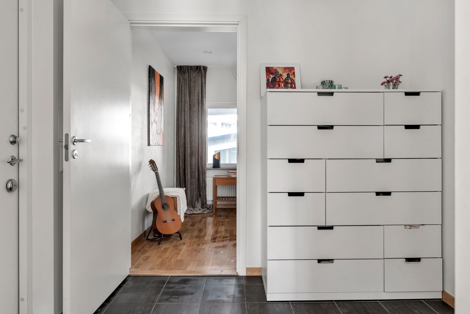 Bostadsbild från Östra Ågatan 109, Såld i Kungsängen, Uppsala