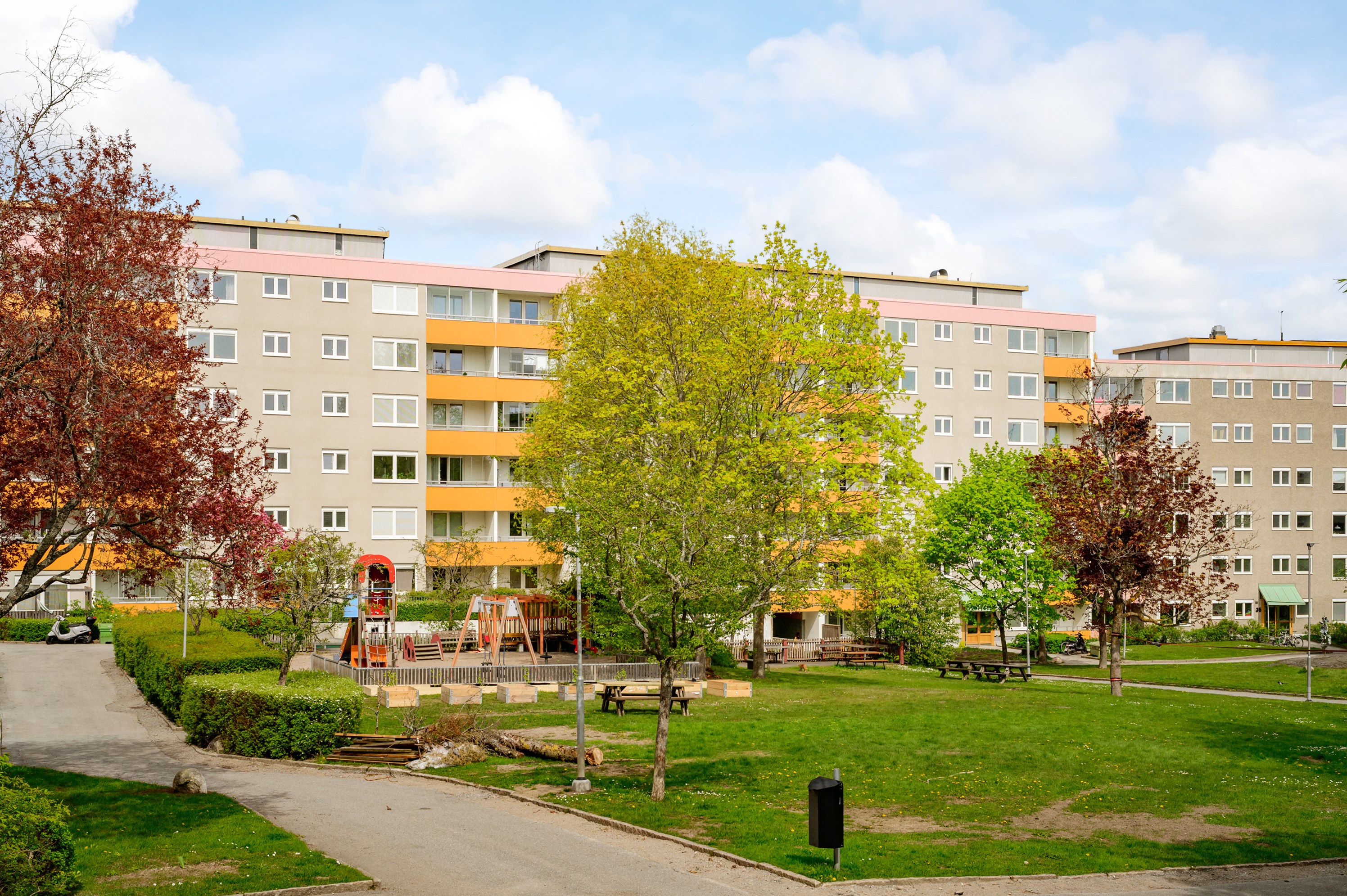 Bostadsbild från Henriksdalsringen 61, Såld i Henriksdalsberget, Nacka