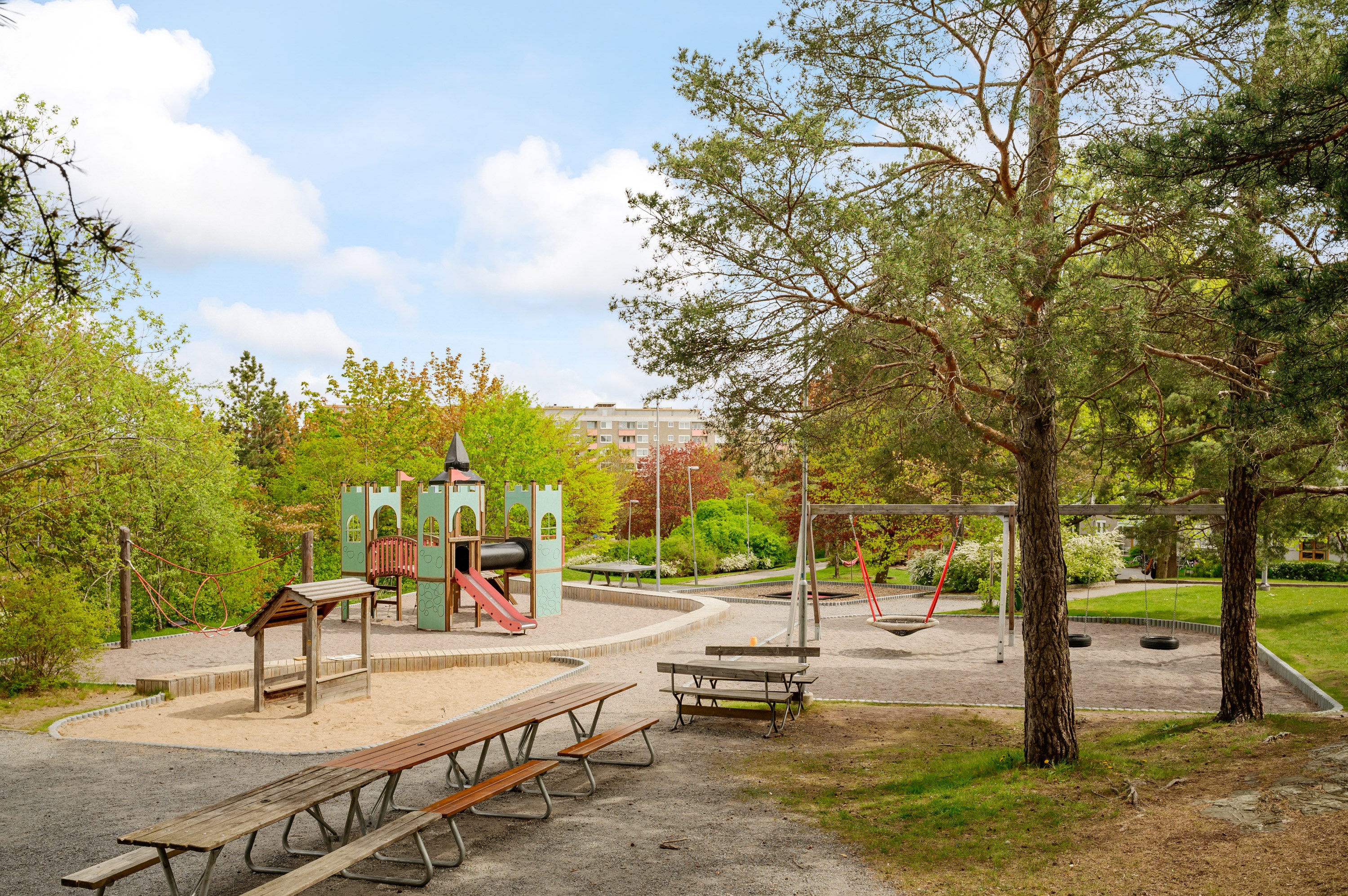 Bostadsbild från Henriksdalsringen 61, Såld i Henriksdalsberget, Nacka
