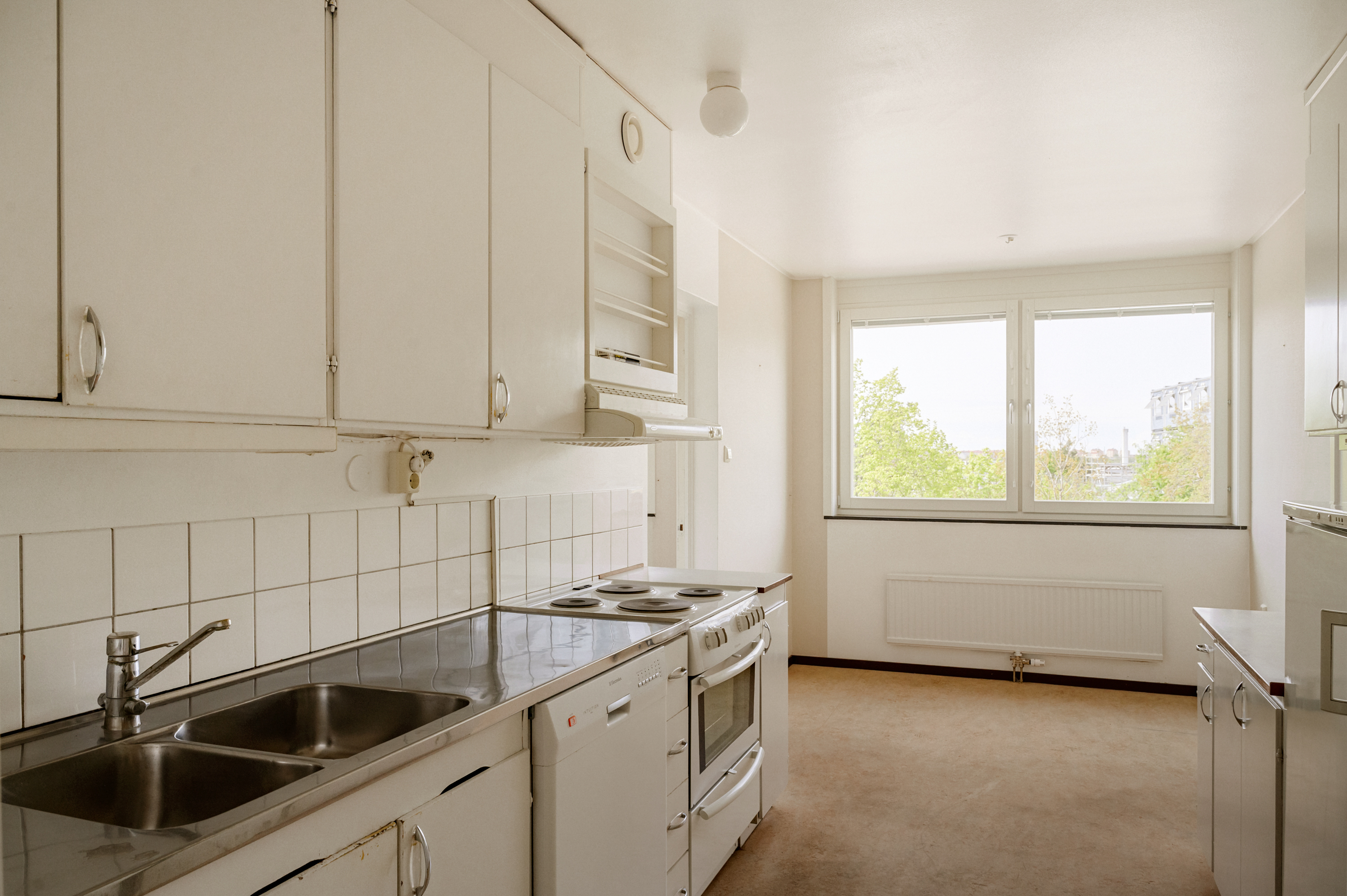 Bostadsbild från Henriksdalsringen 61, Såld i Henriksdalsberget, Nacka