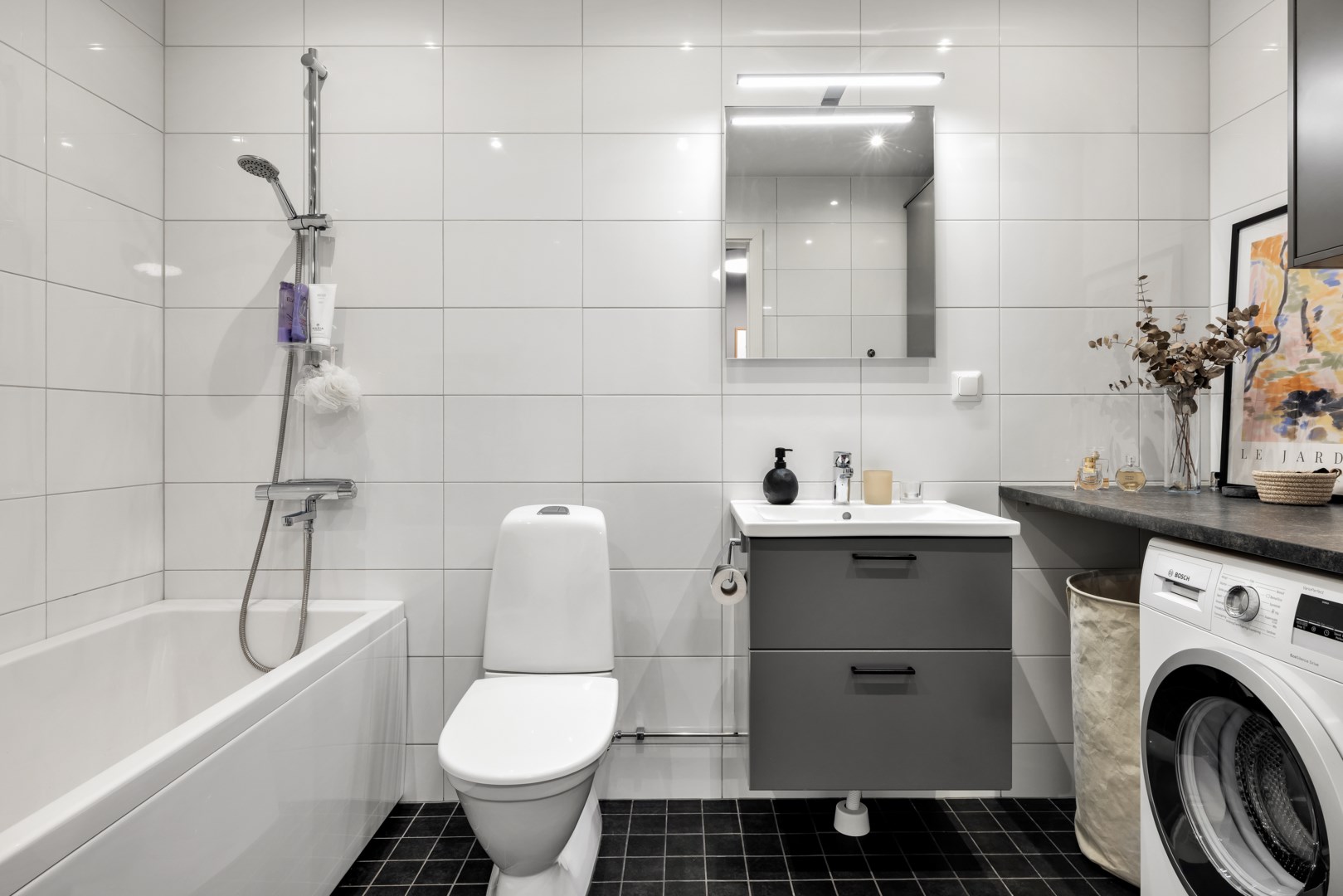 Bostadsbild från Skyttelgatan 14, Såld i Kungsängen, Uppsala