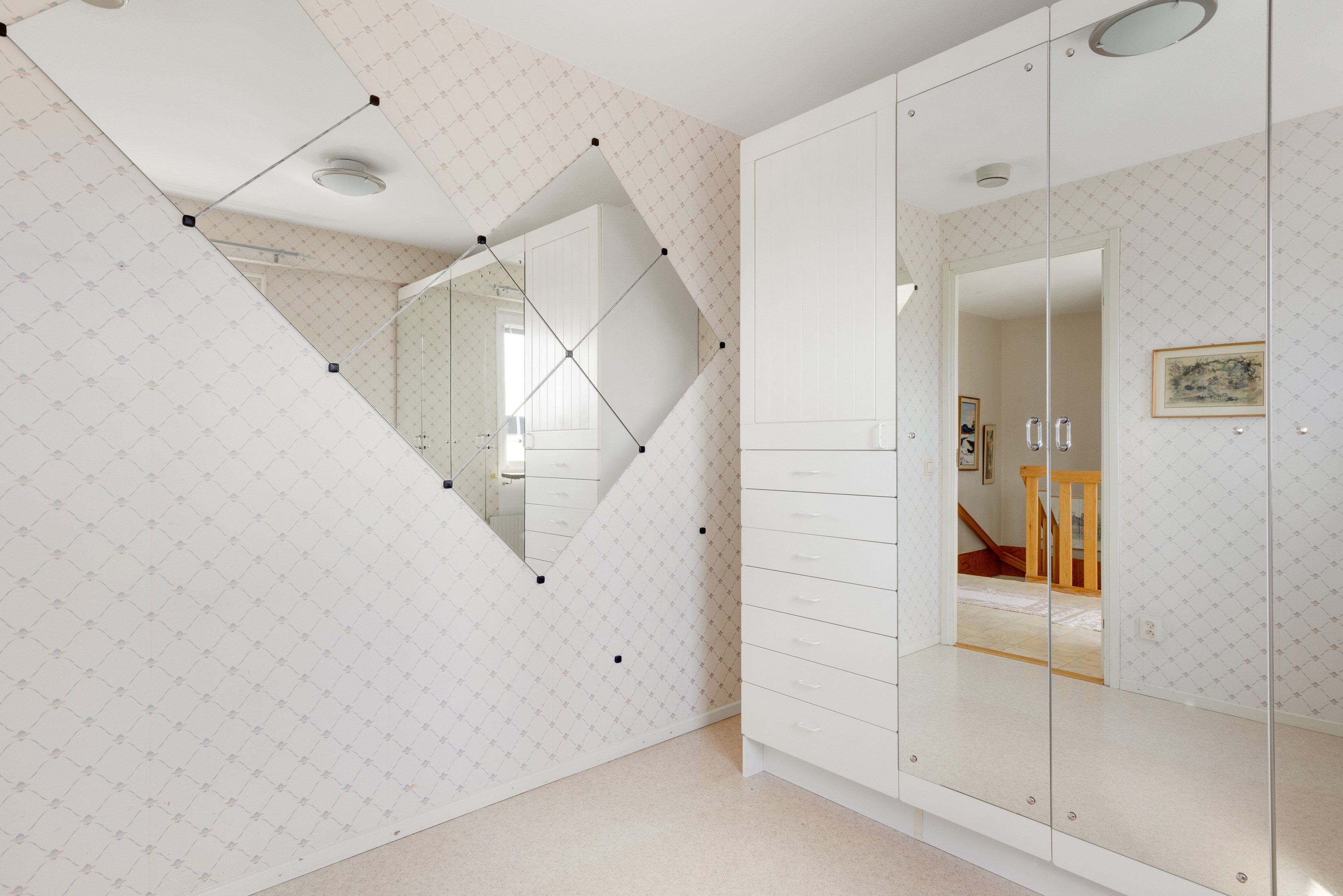 Bostadsbild från Lings väg 76, Såld i Ling, Uppsala