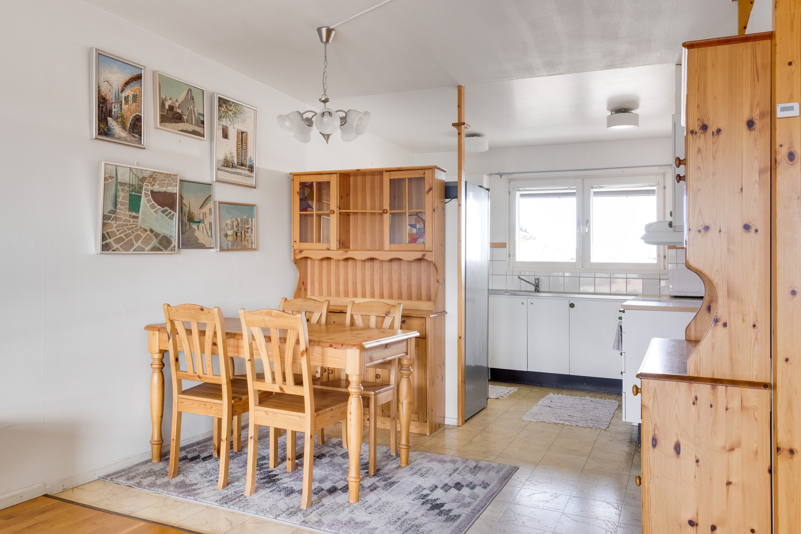 Bostadsbild från Lings väg 76, Såld i Ling, Uppsala