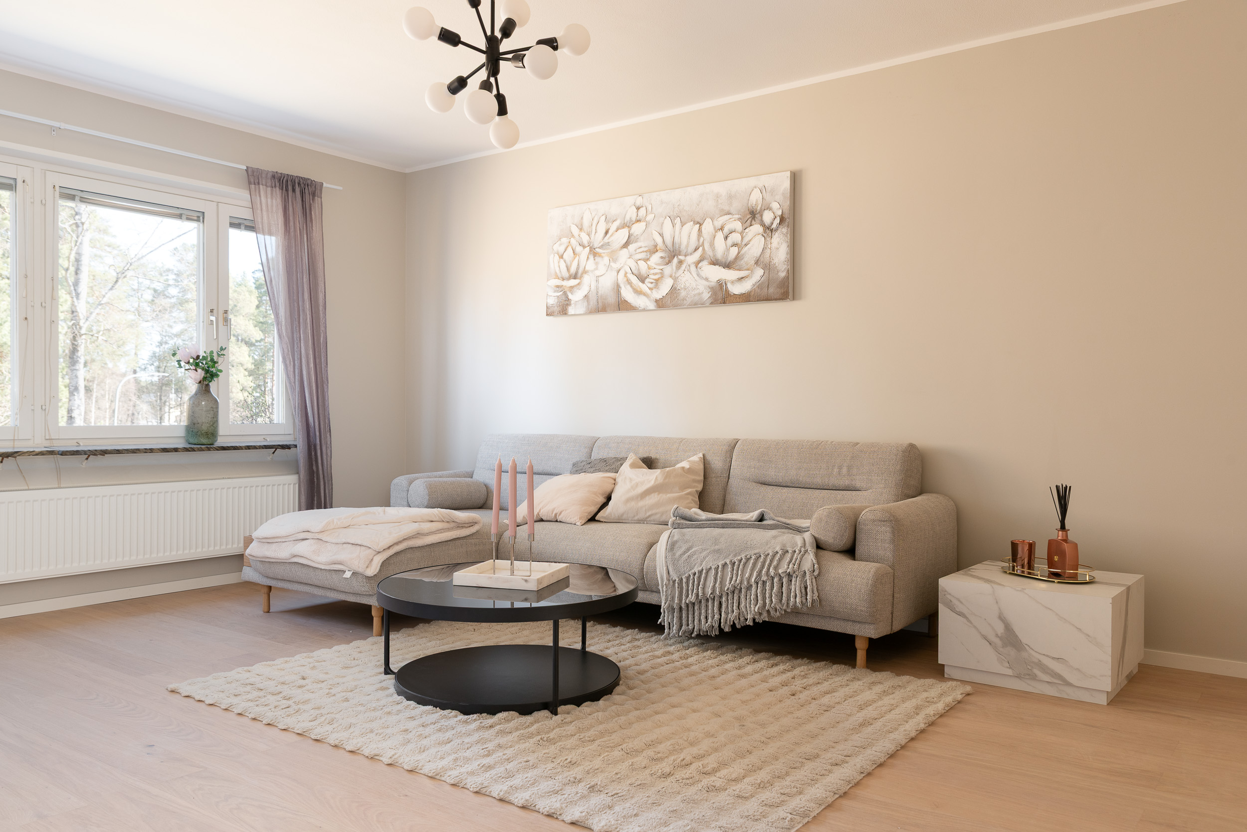 Bostadsbild från Morkullegatan 20, Såld i Råby, Västerås