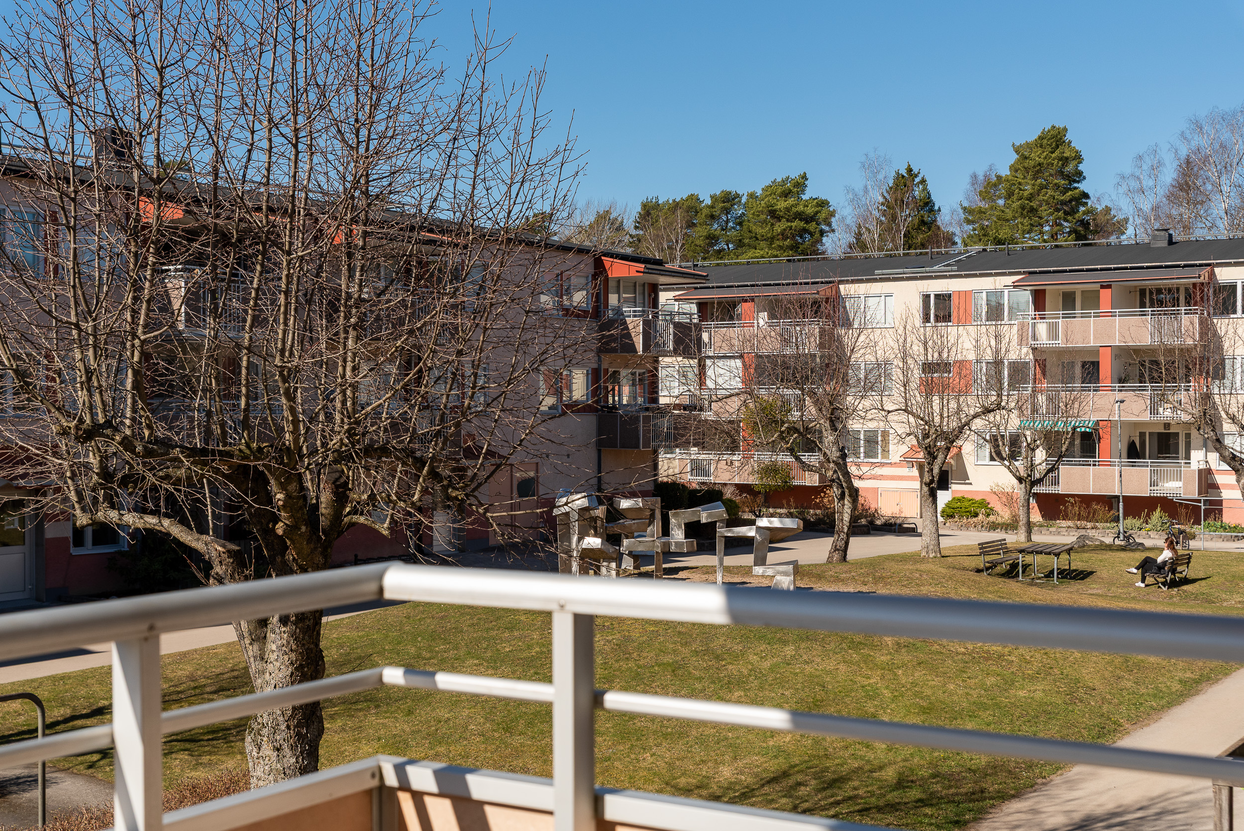 Bostadsbild från Morkullegatan 20, Såld i Råby, Västerås