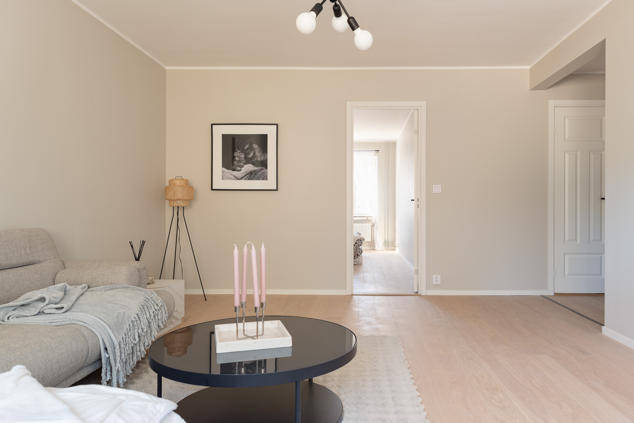 Bostadsbild från Morkullegatan 20, Såld i Råby, Västerås