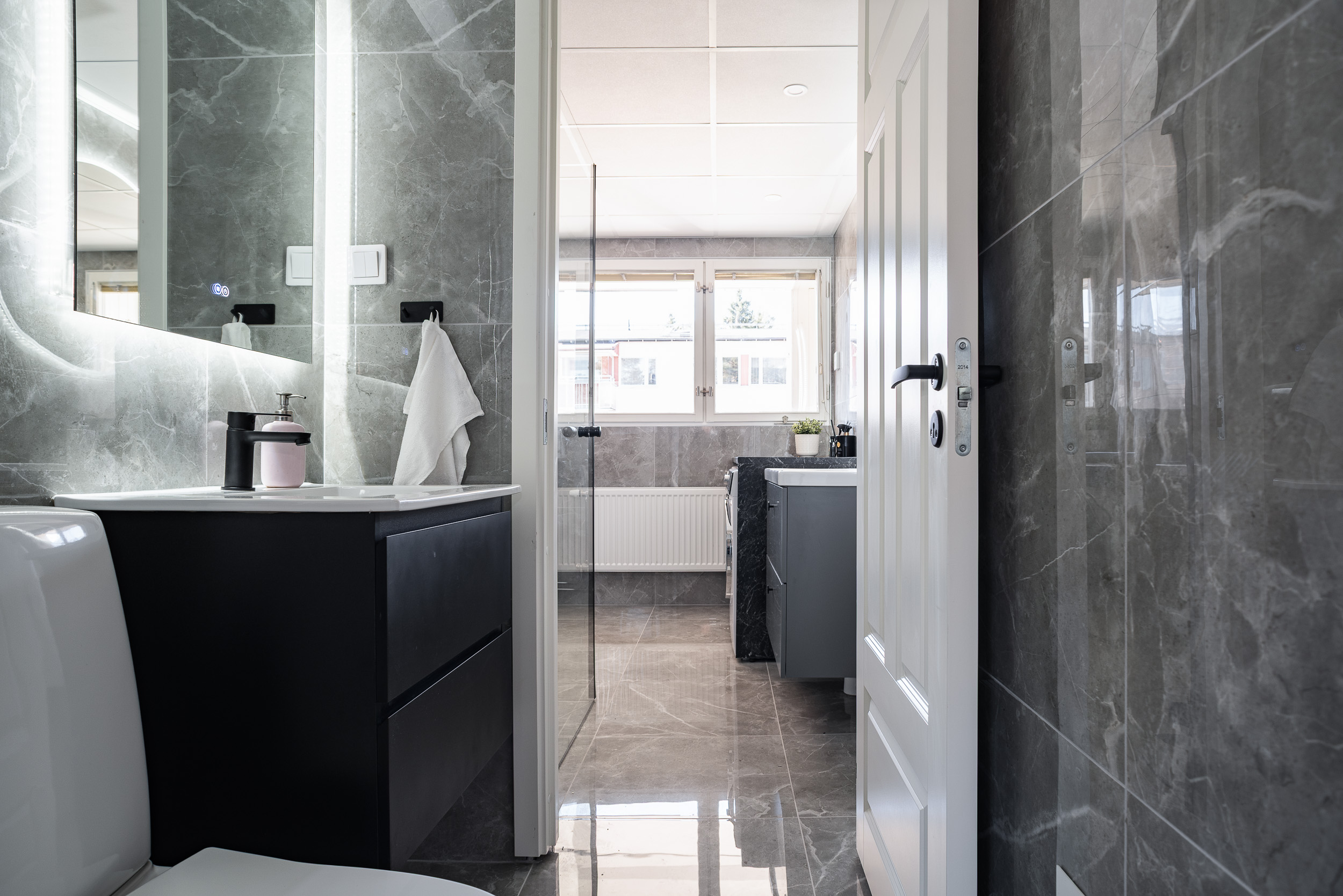 Bostadsbild från Morkullegatan 20, Såld i Råby, Västerås