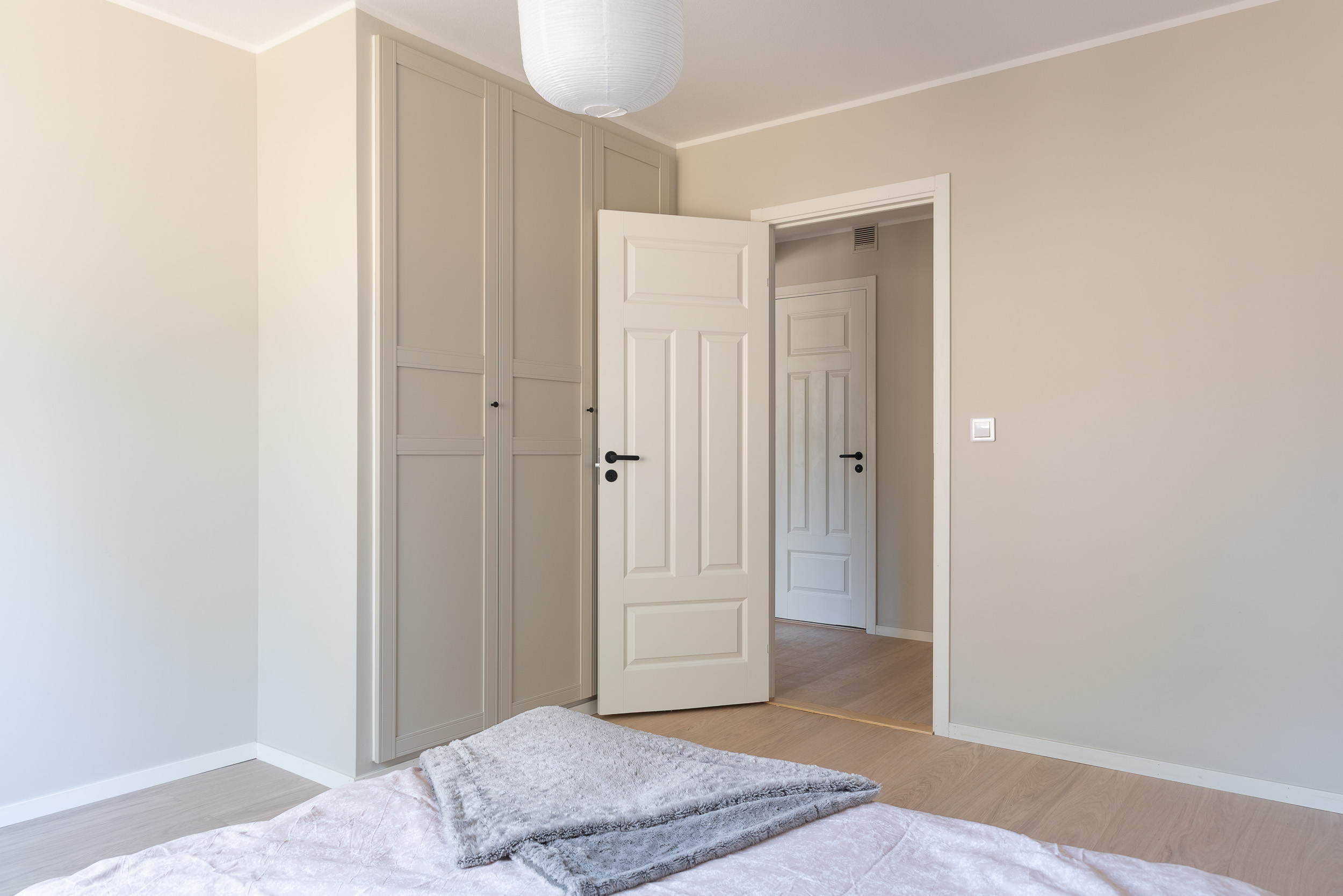 Bostadsbild från Morkullegatan 20, Såld i Råby, Västerås