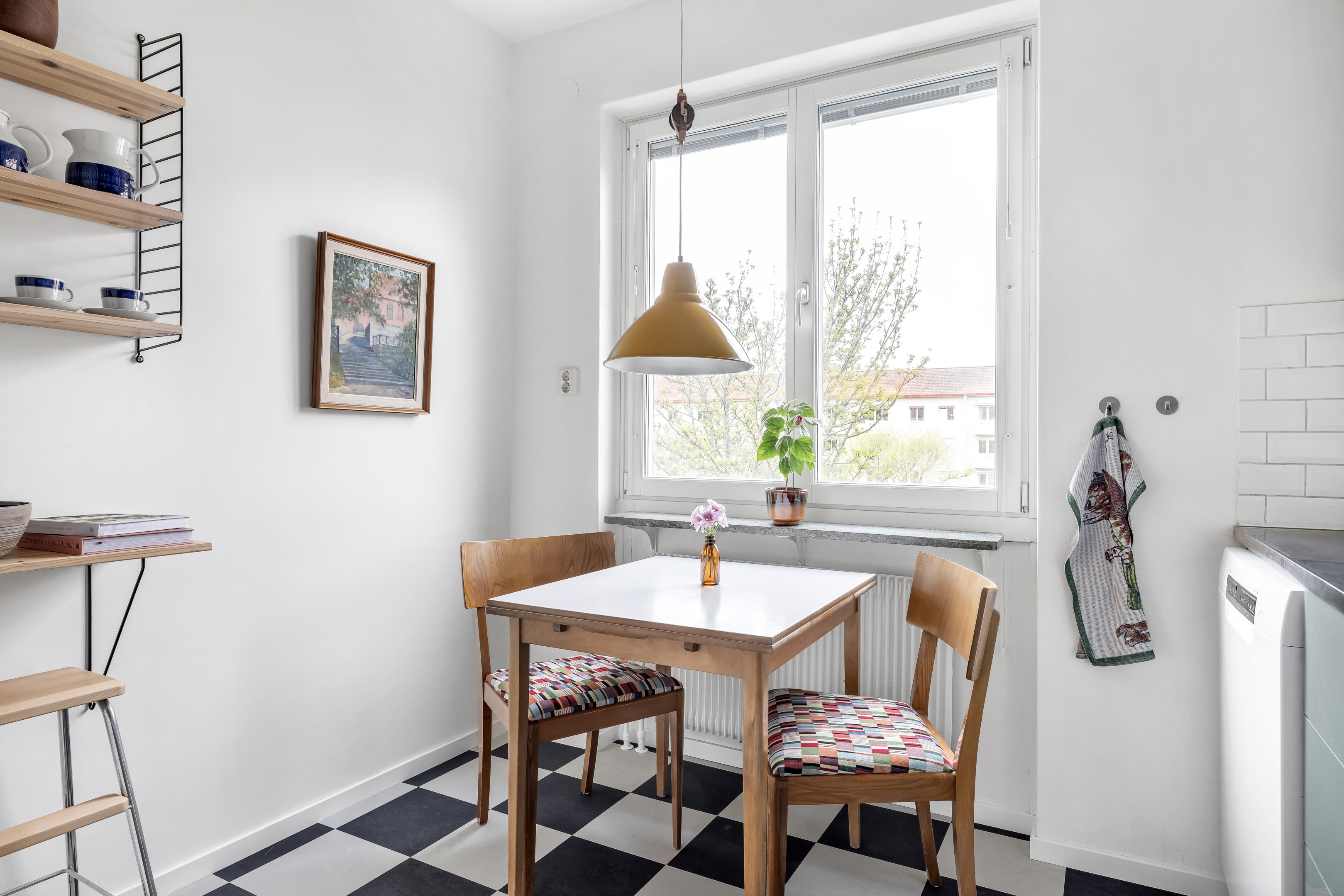 Bostadsbild från Tegnérgatan 36A, Såld i Luthagen, Uppsala