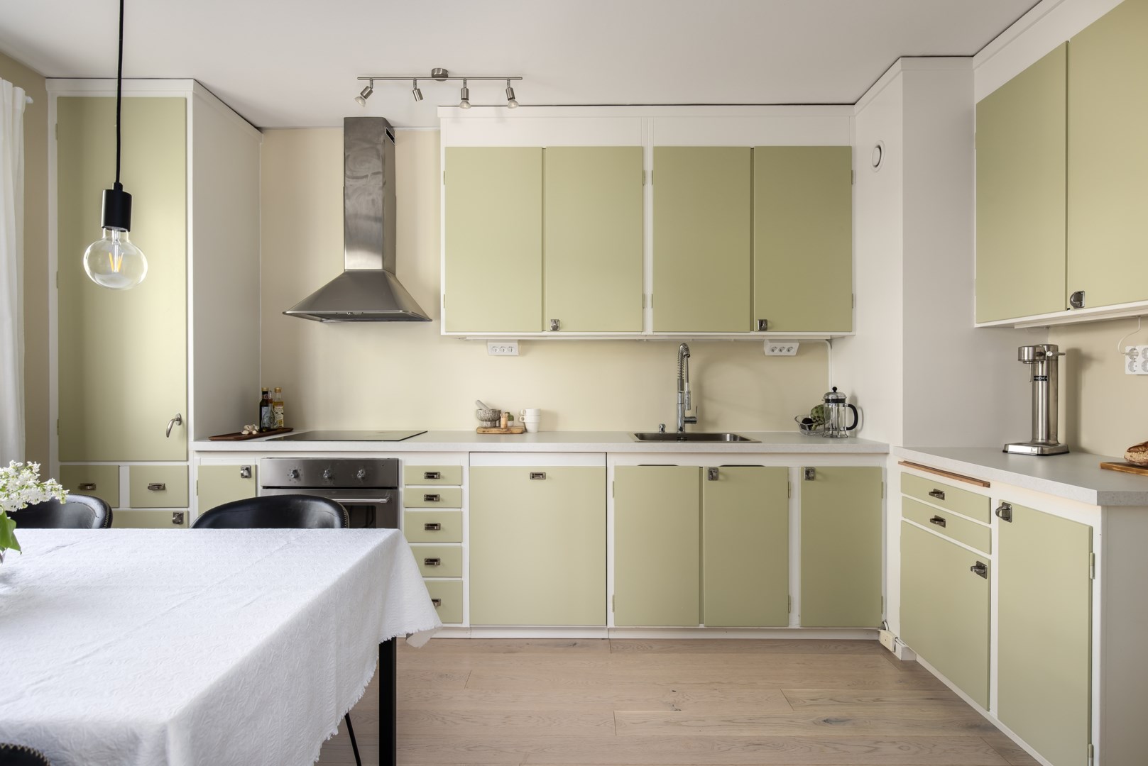 Bostadsbild från Edinsvägen 11, Såld i Ektorp, Nacka