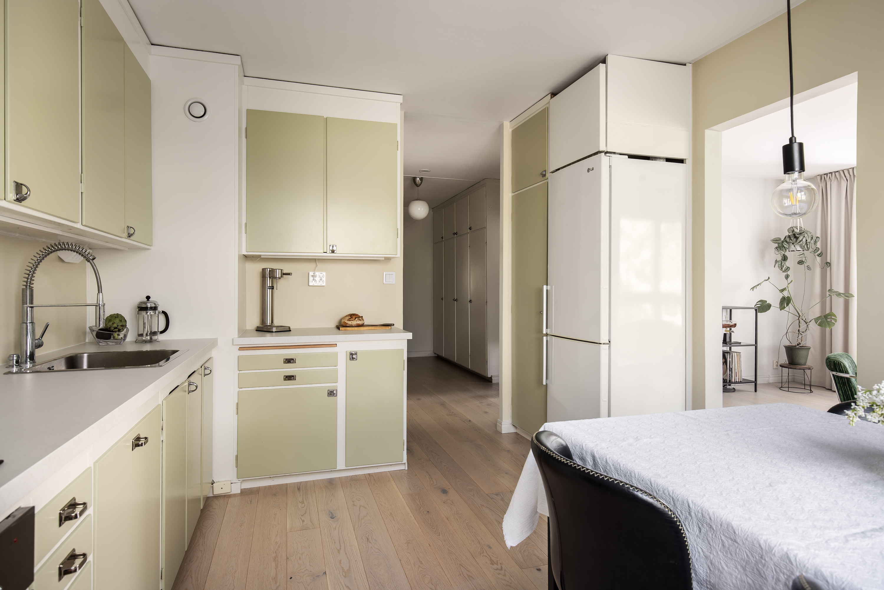 Bostadsbild från Edinsvägen 11, Såld i Ektorp, Nacka