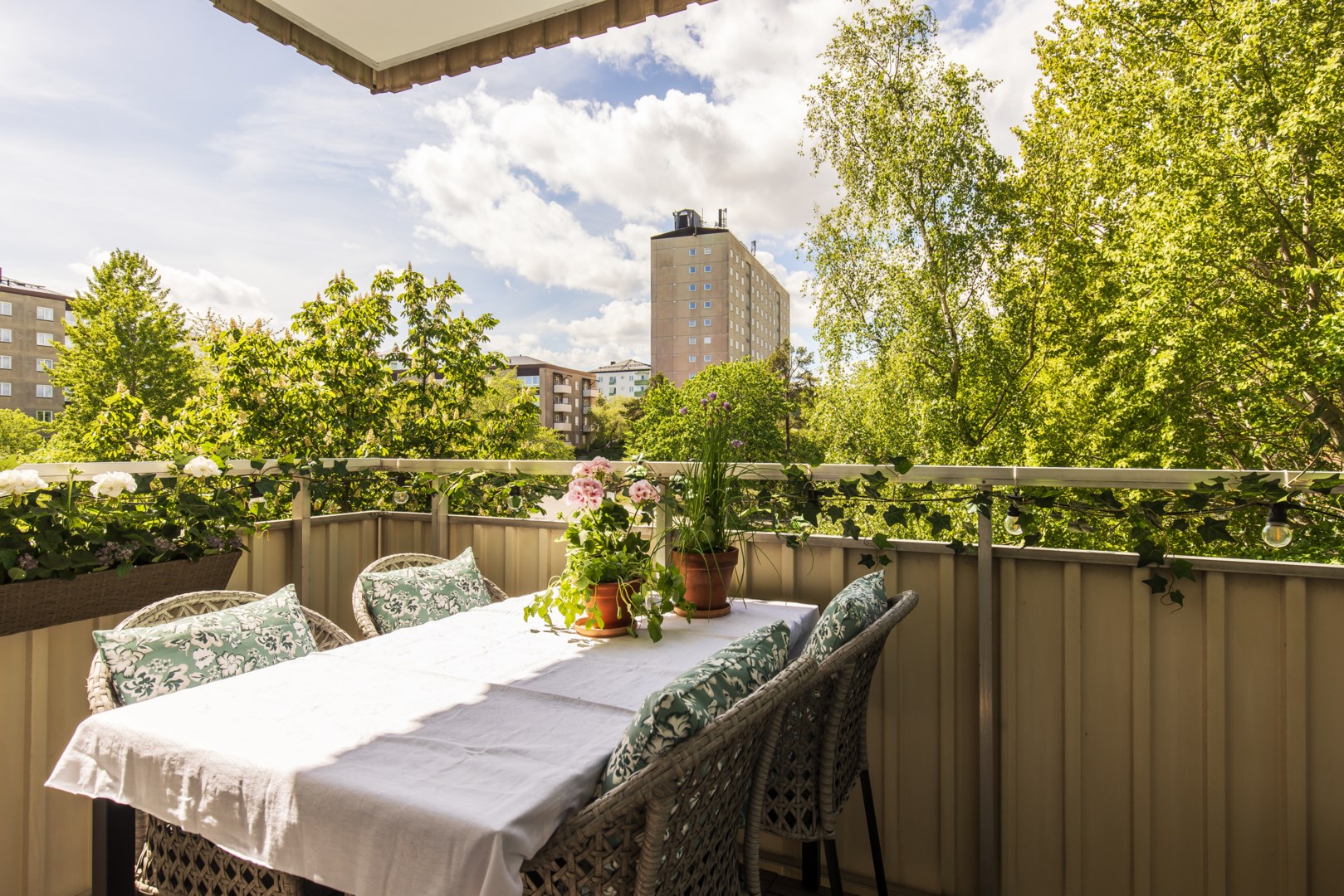 Bostadsbild från Edinsvägen 11, Såld i Ektorp, Nacka