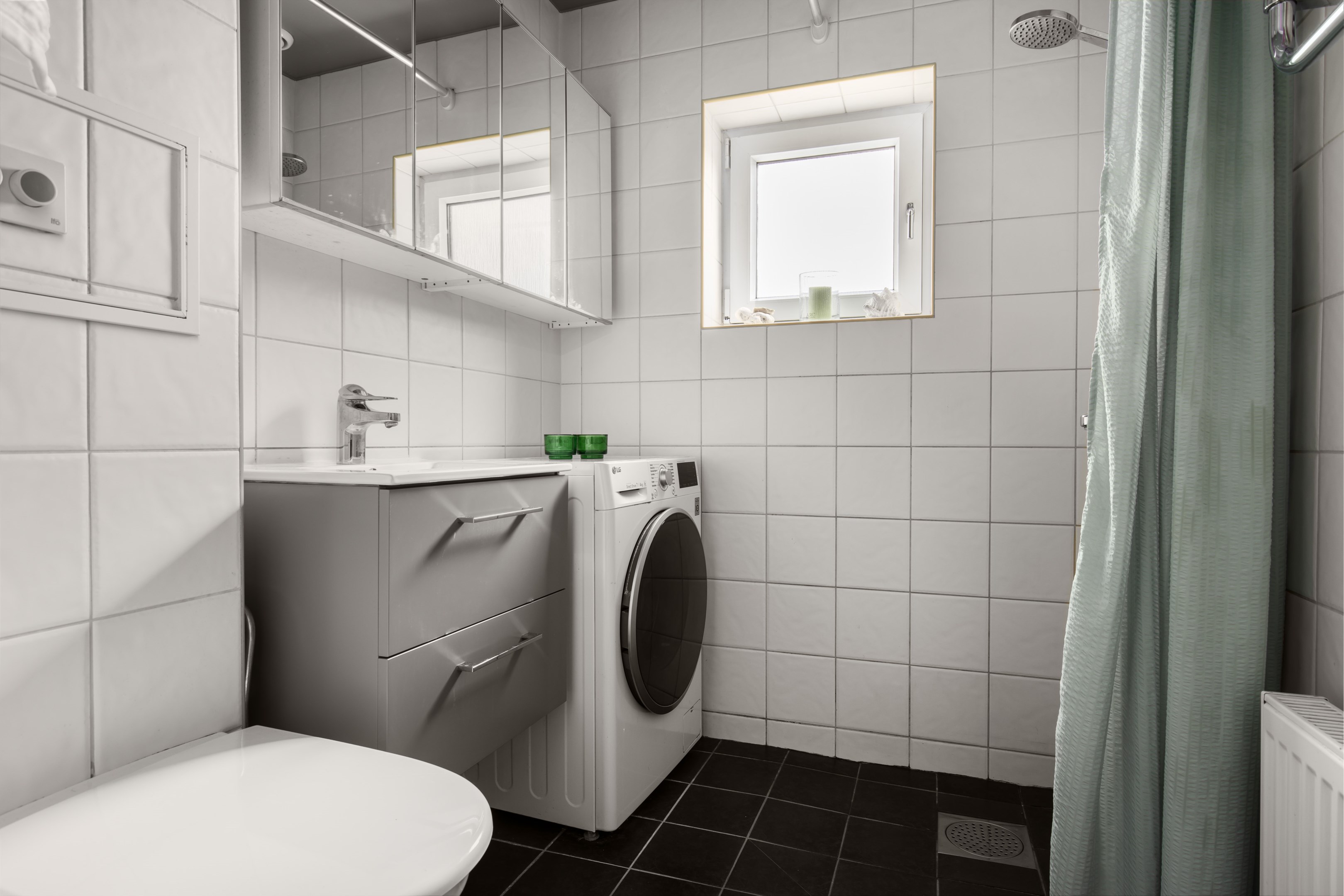 Bostadsbild från Per Hallströms Väg 6, Såld i Nacka Forum, Nacka