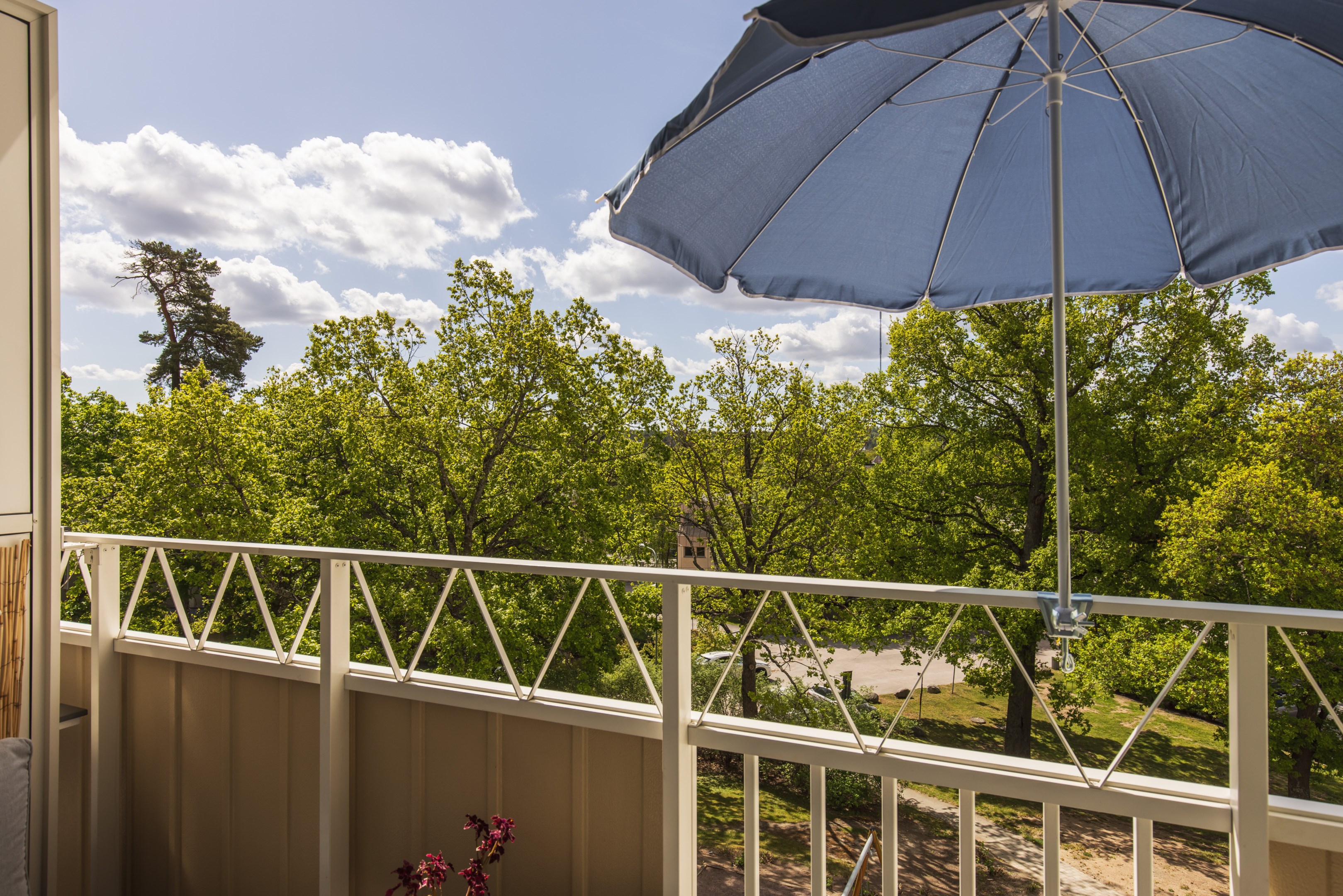 Bostadsbild från Per Hallströms Väg 6, Såld i Nacka Forum, Nacka