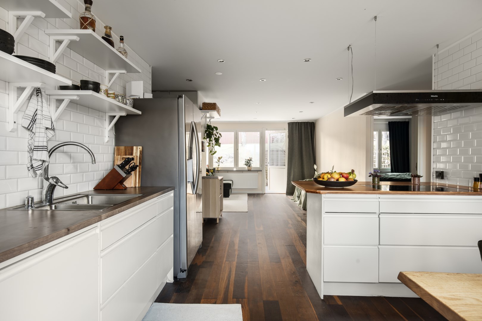 Bostadsbild från Ljuskärrsvägen 30, Såld i Ljuskärrsberget - Saltsjöbaden, Nacka