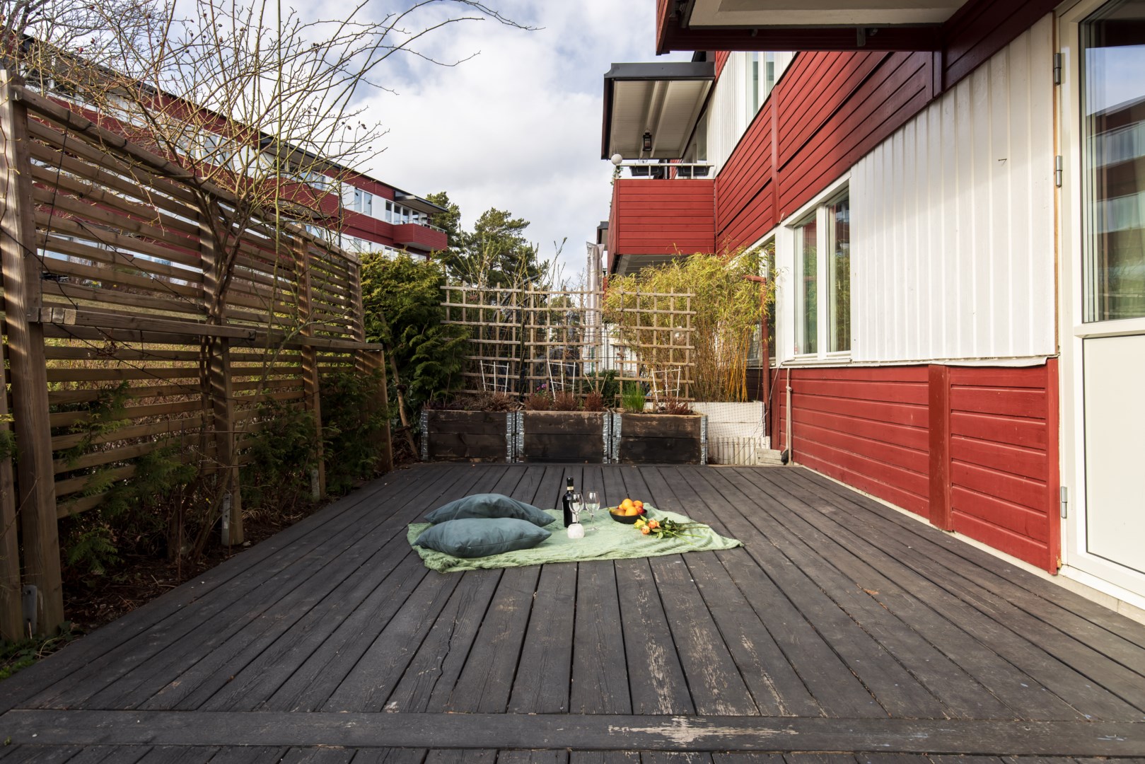 Bostadsbild från Ljuskärrsvägen 30, Såld i Ljuskärrsberget - Saltsjöbaden, Nacka