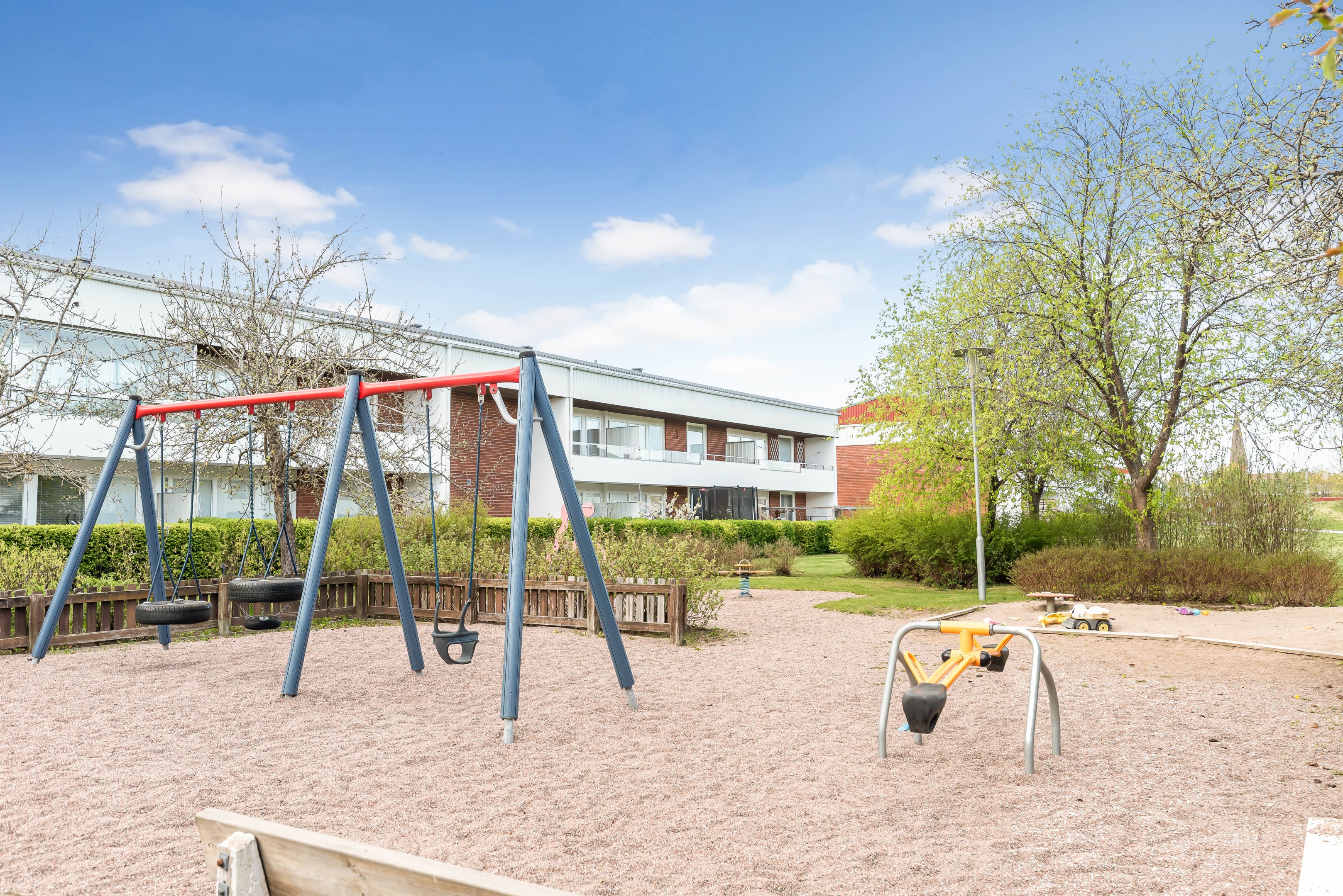 Bostadsbild från Fänkålsgatan 27, Såld i Årsta, Uppsala