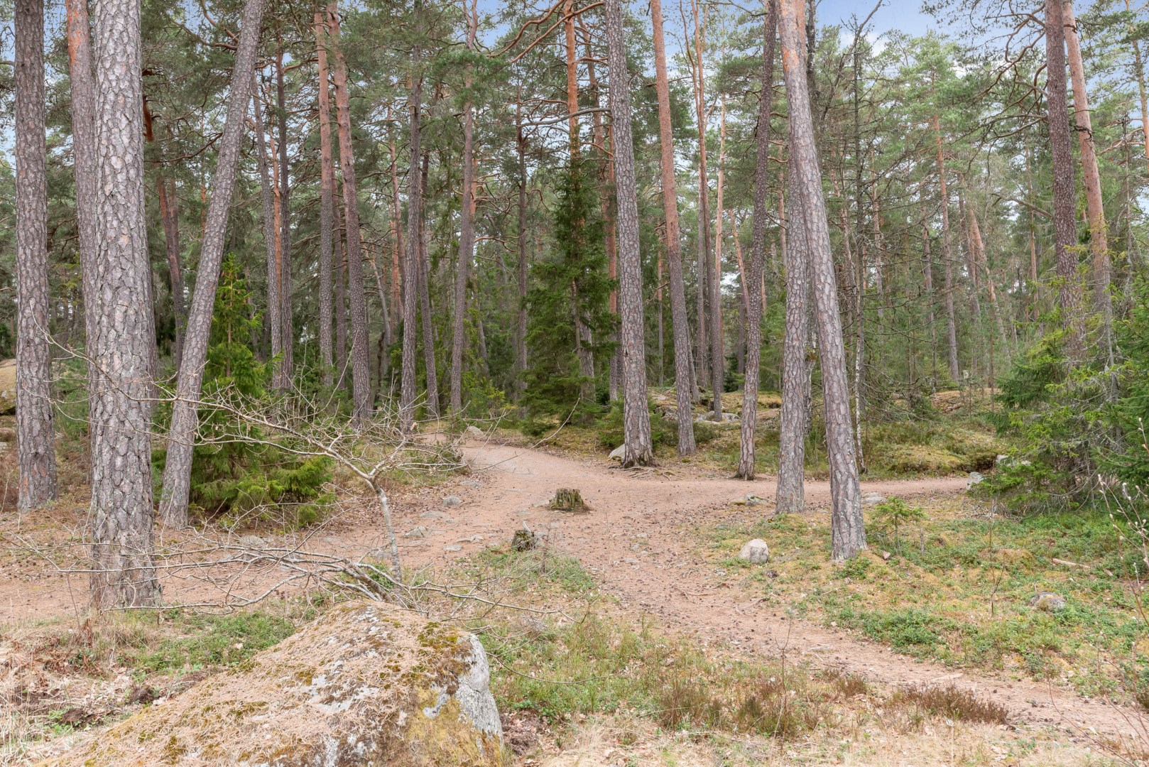 Bostadsbild från Västgötaresan 33, Såld i Sävja, Uppsala