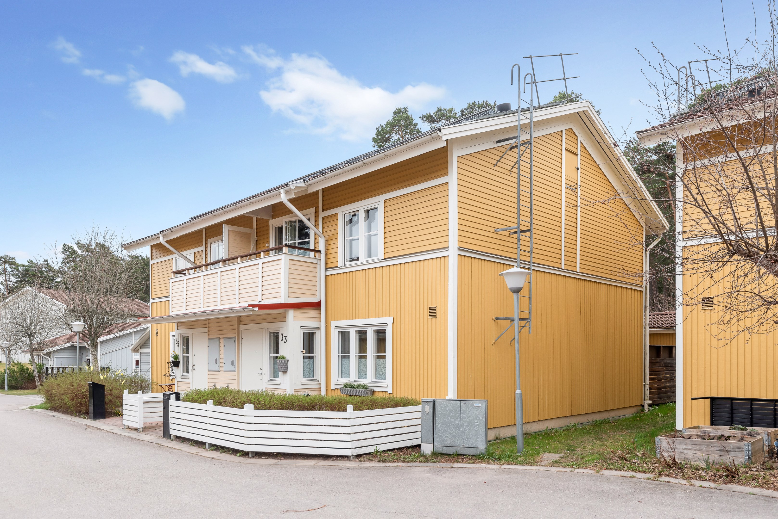 Bostadsbild från Västgötaresan 33, Såld i Sävja, Uppsala