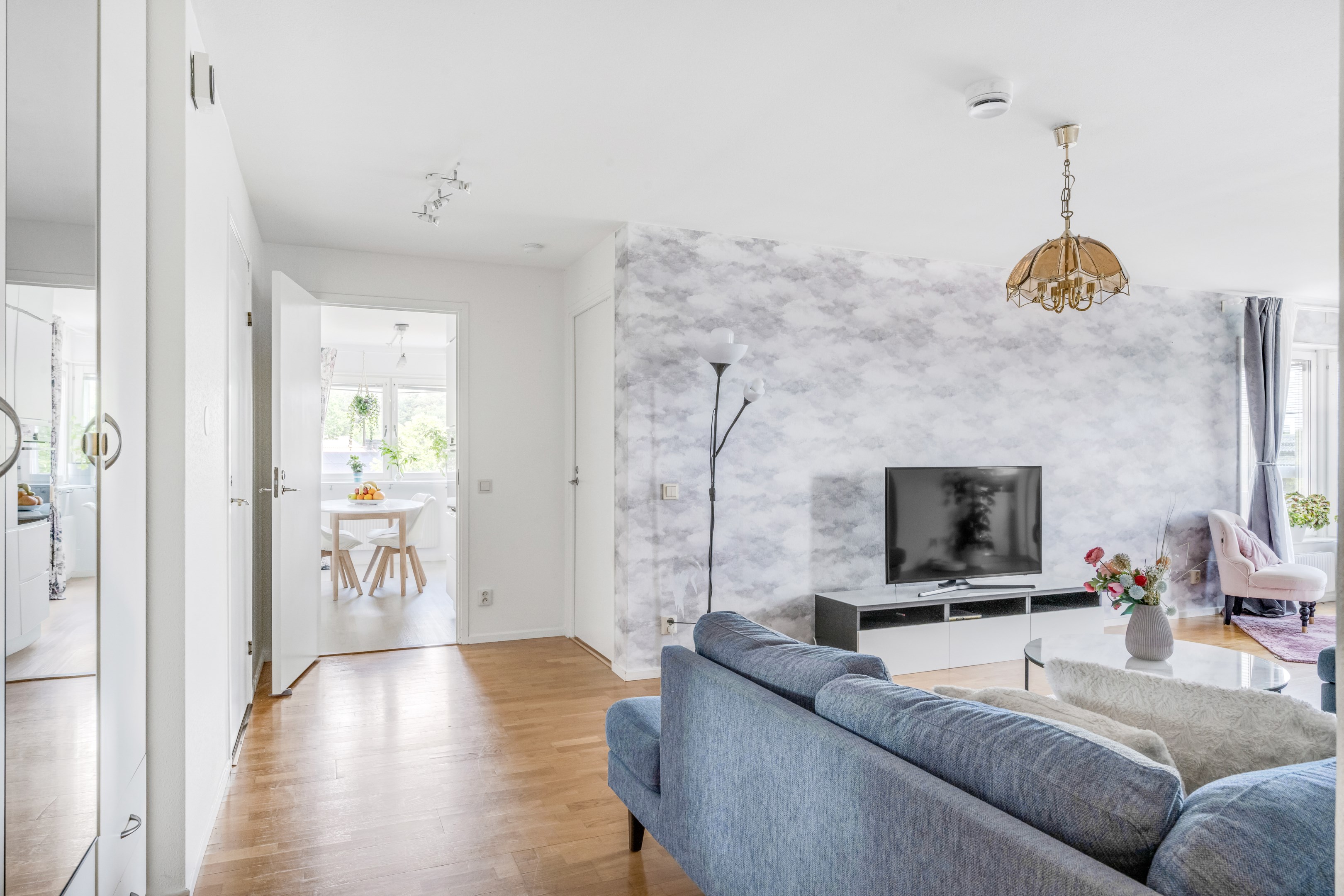 Bostadsbild från Lings väg 37, Såld i Ling, Uppsala