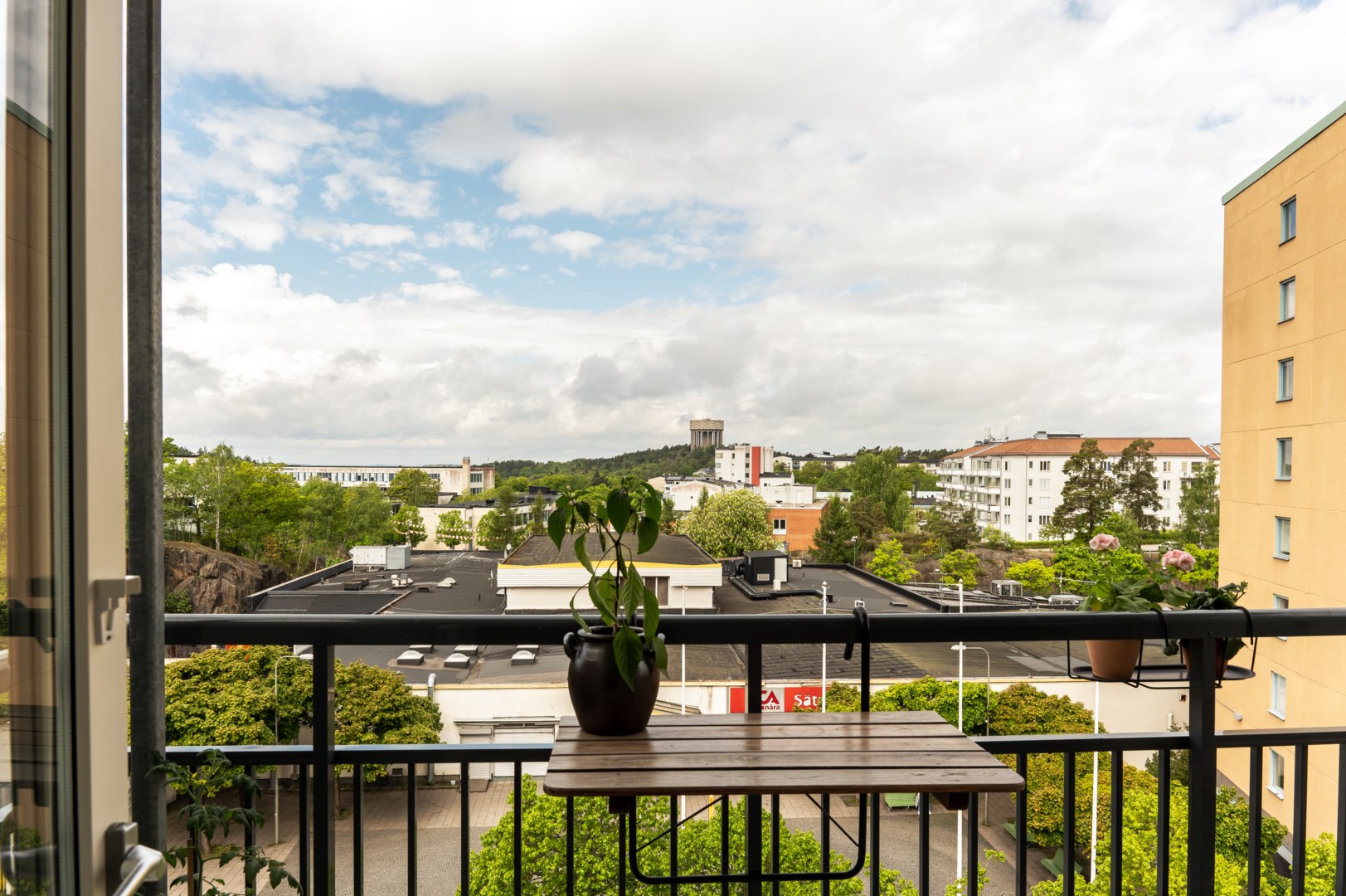 Bostadsbild från Torvsätravägen 9, vån 5/5, Såld i Sätra, Stockholm