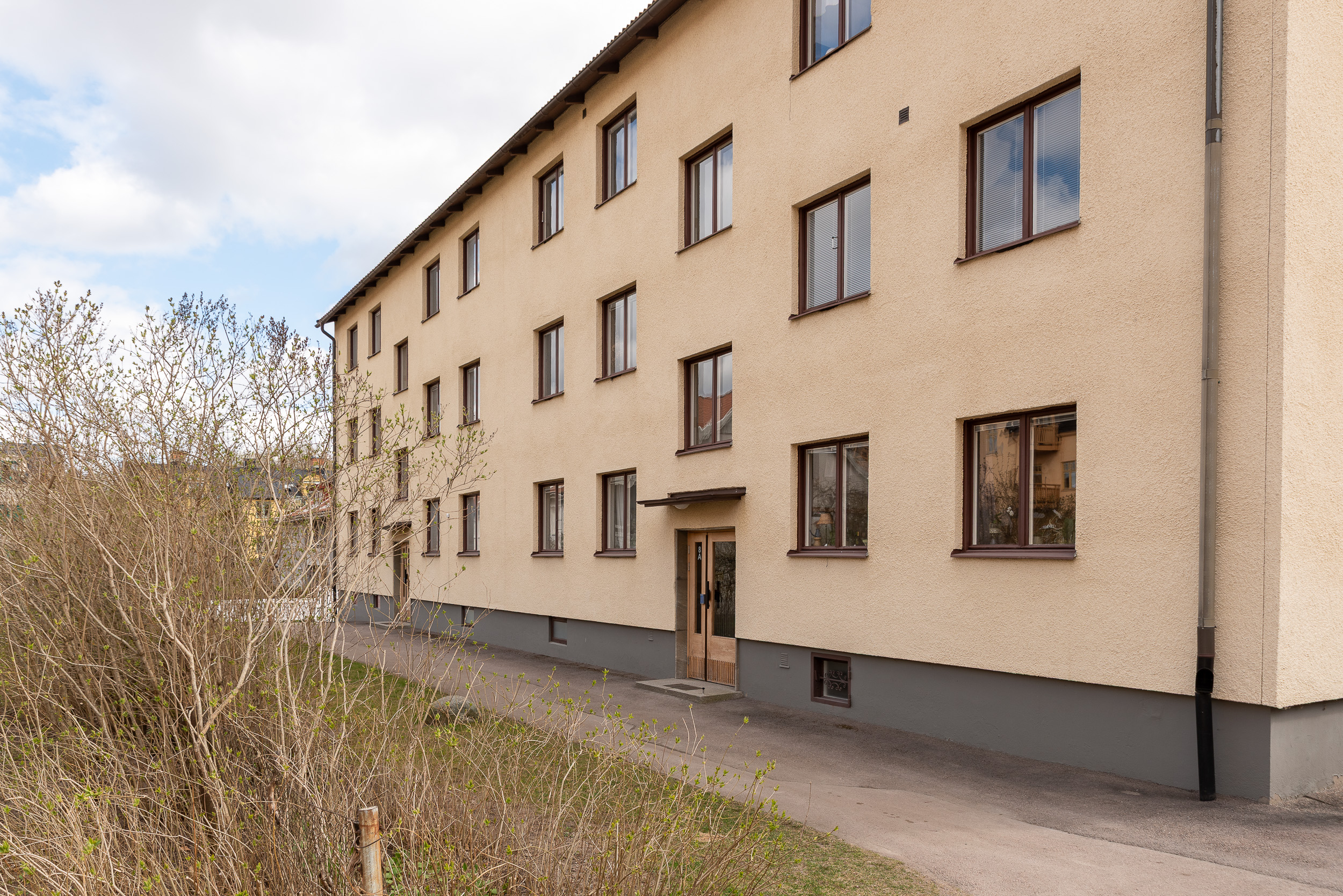 Bostadsbild från Västra bergsgatan 8A, Till salu i Vasastaden, Västerås