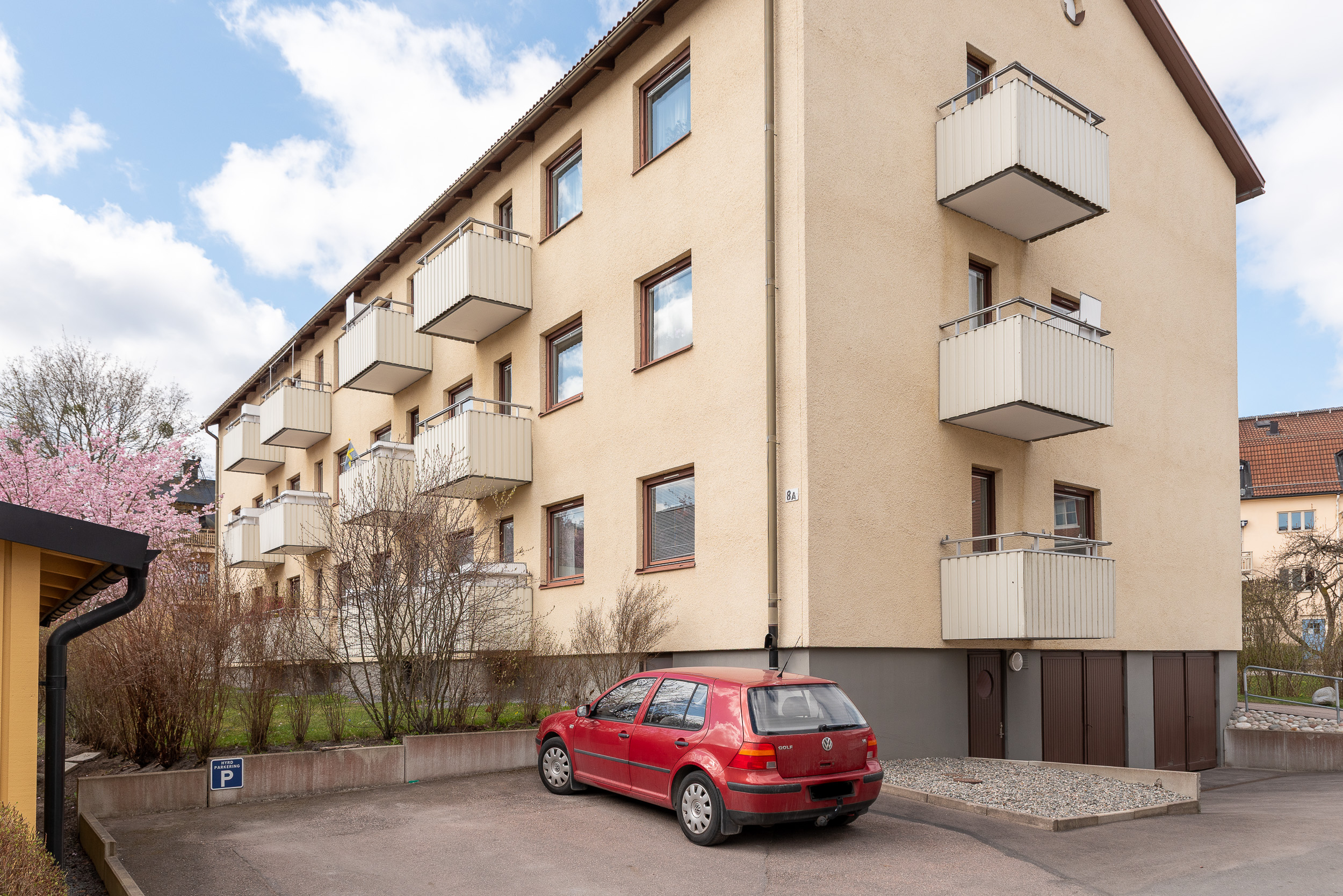 Bostadsbild från Västra bergsgatan 8A, Till salu i Vasastaden, Västerås