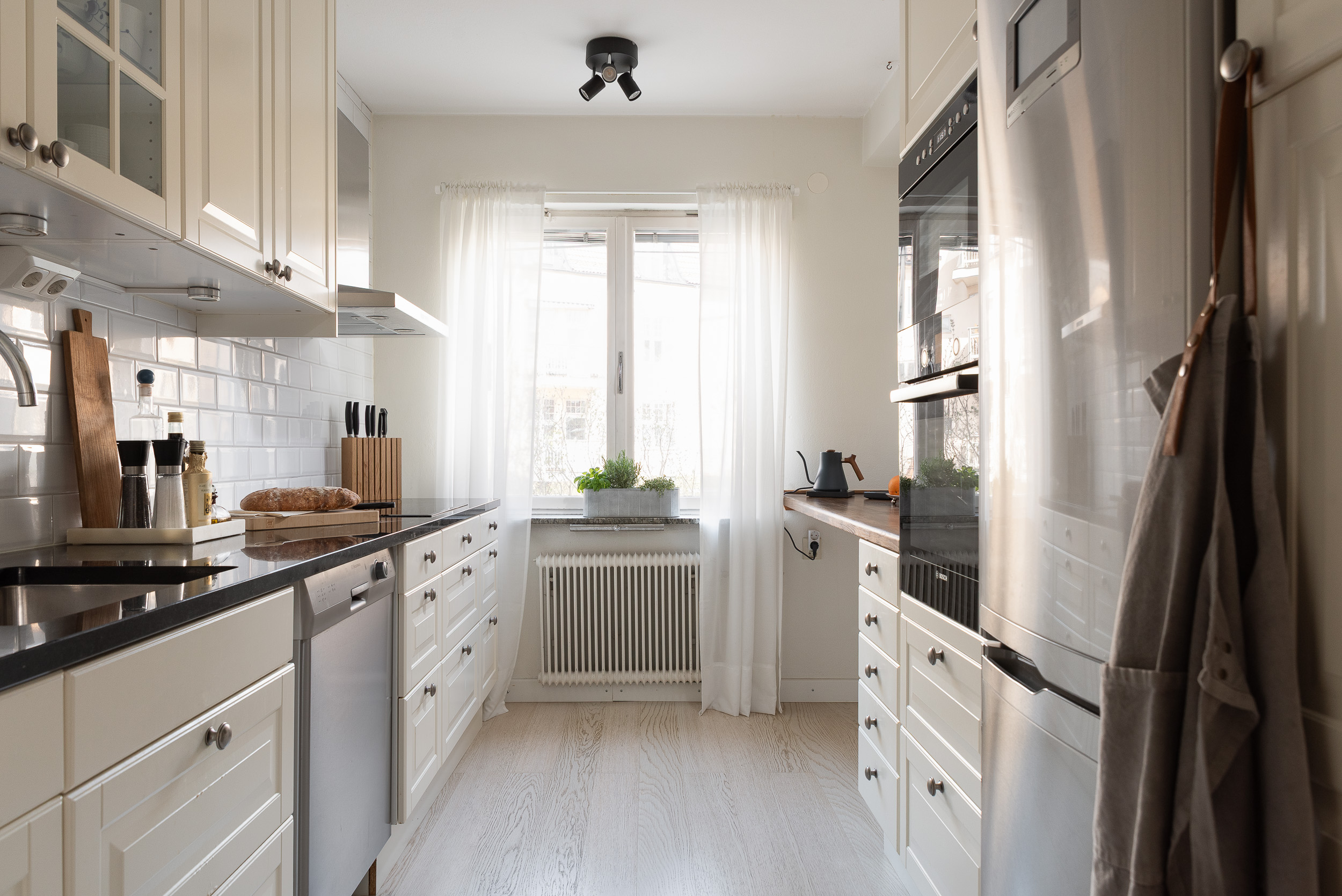 Bostadsbild från Västra bergsgatan 8A, Till salu i Vasastaden, Västerås