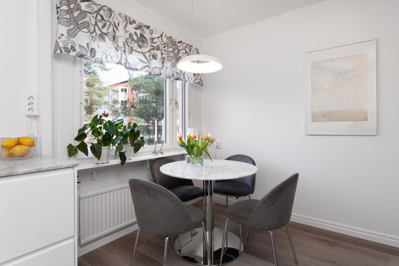 Bostadsbild från Rådjursstigen 26, 2 tr, Såld i Bergshamra, Solna