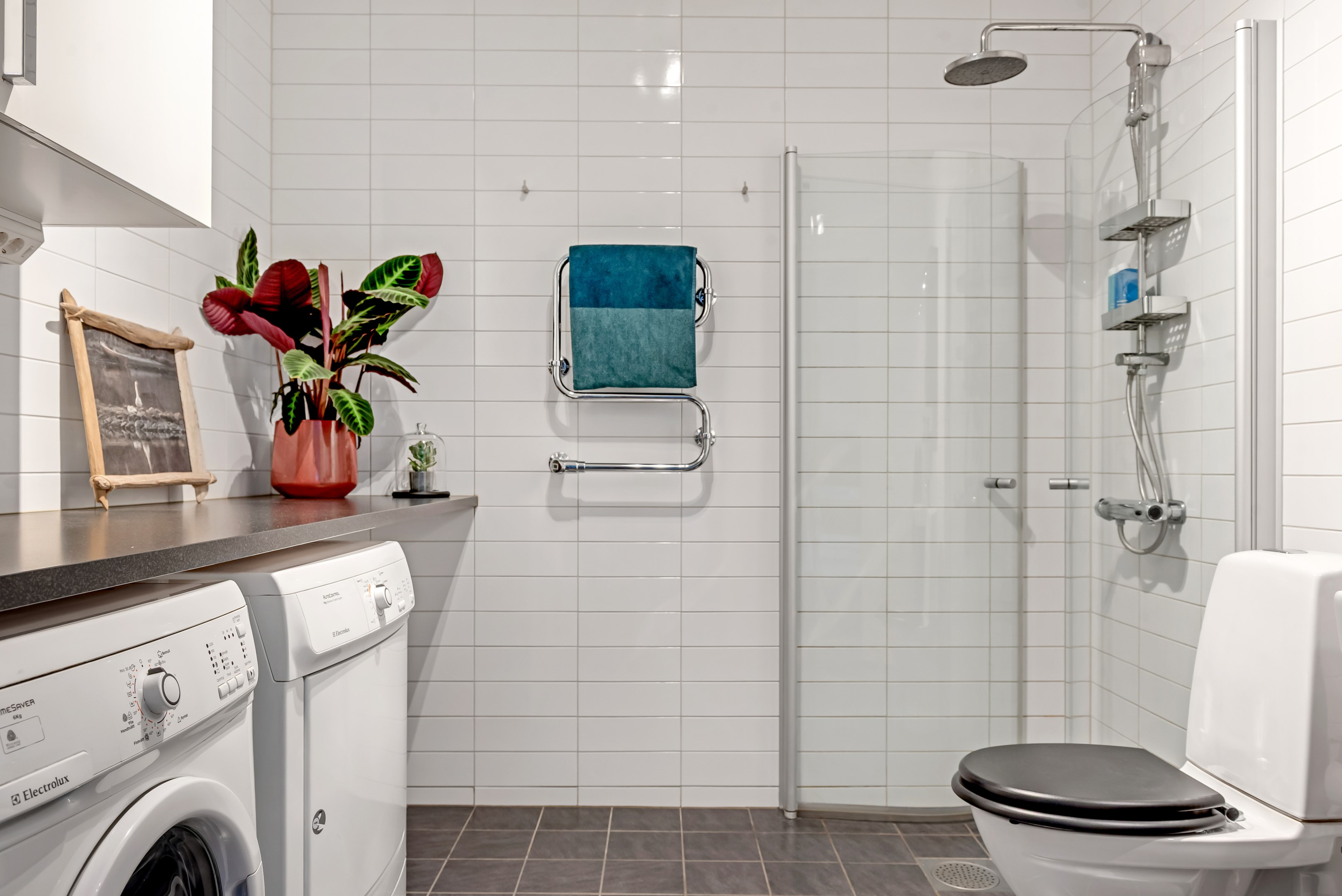 Bostadsbild från Råbyvägen 20, Såld i Kapellgärdet, Uppsala