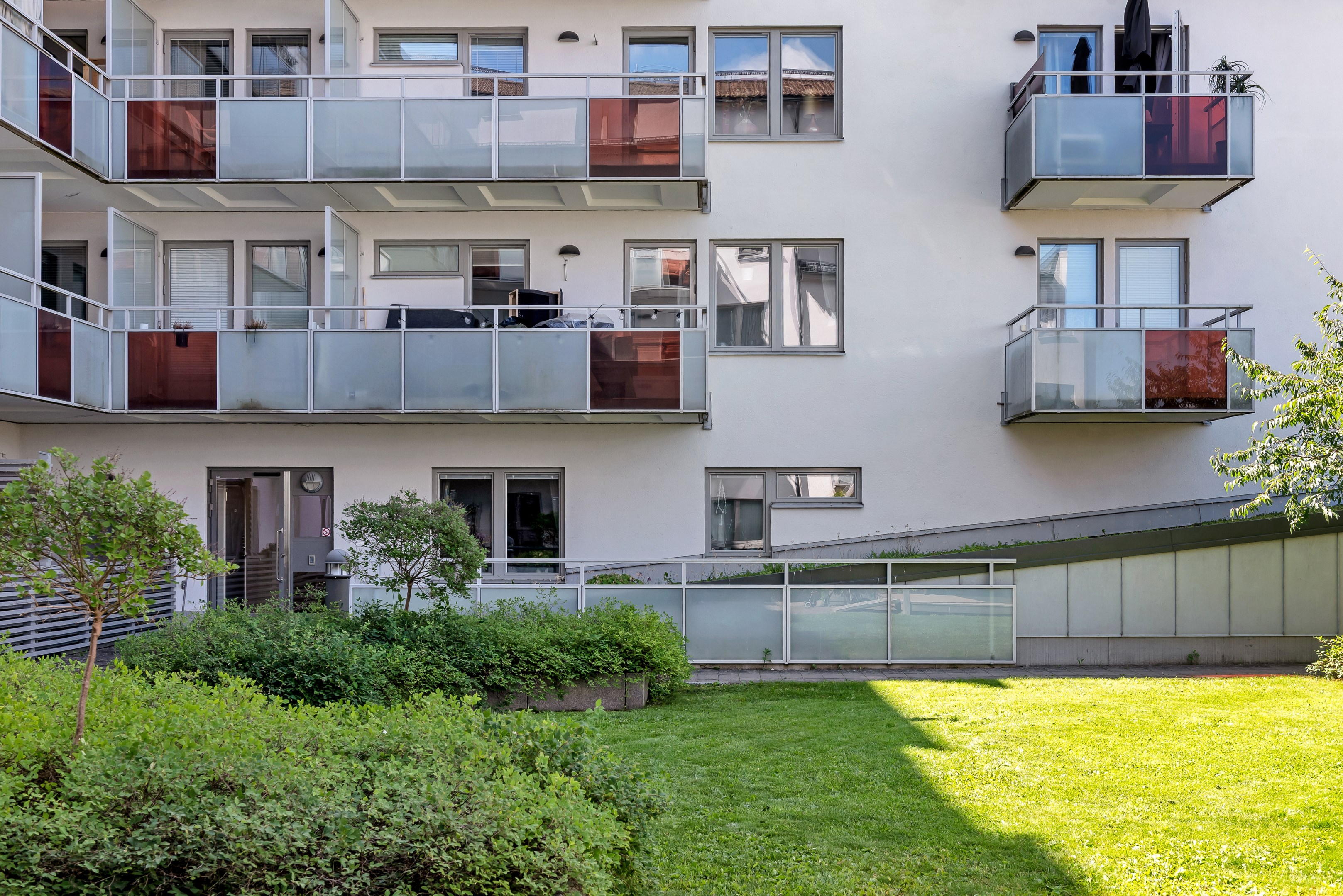 Bostadsbild från Råbyvägen 20, Såld i Kapellgärdet, Uppsala