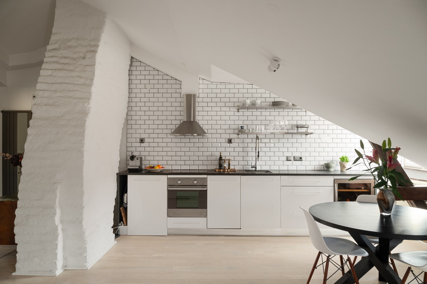 Bostadsbild från Luntmakargatan 75, Såld i Vasastan, Stockholm