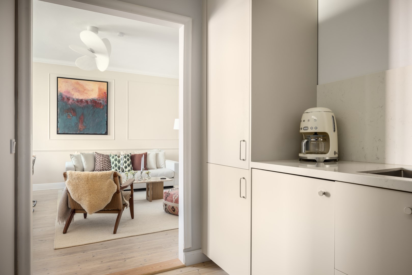 Bostadsbild från Vanadisplan 1, Kommande i Vasastan, Stockholm