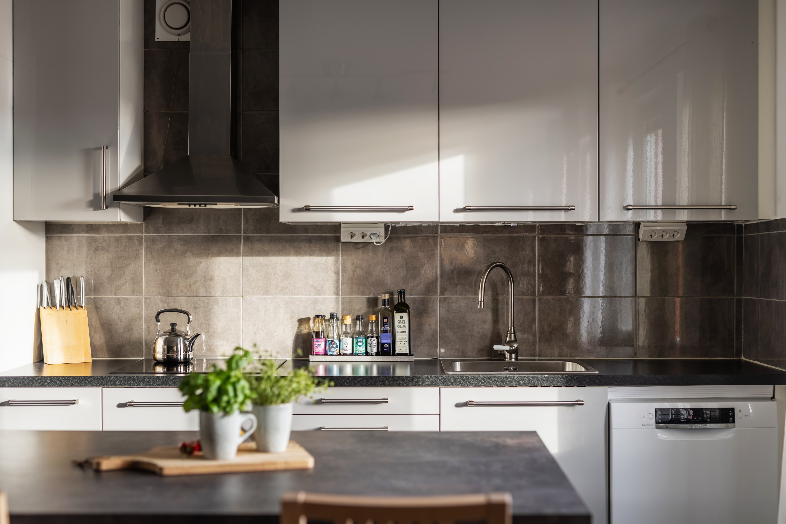 Bostadsbild från Ormingeringen 57E, Såld i Västra Orminge, Nacka