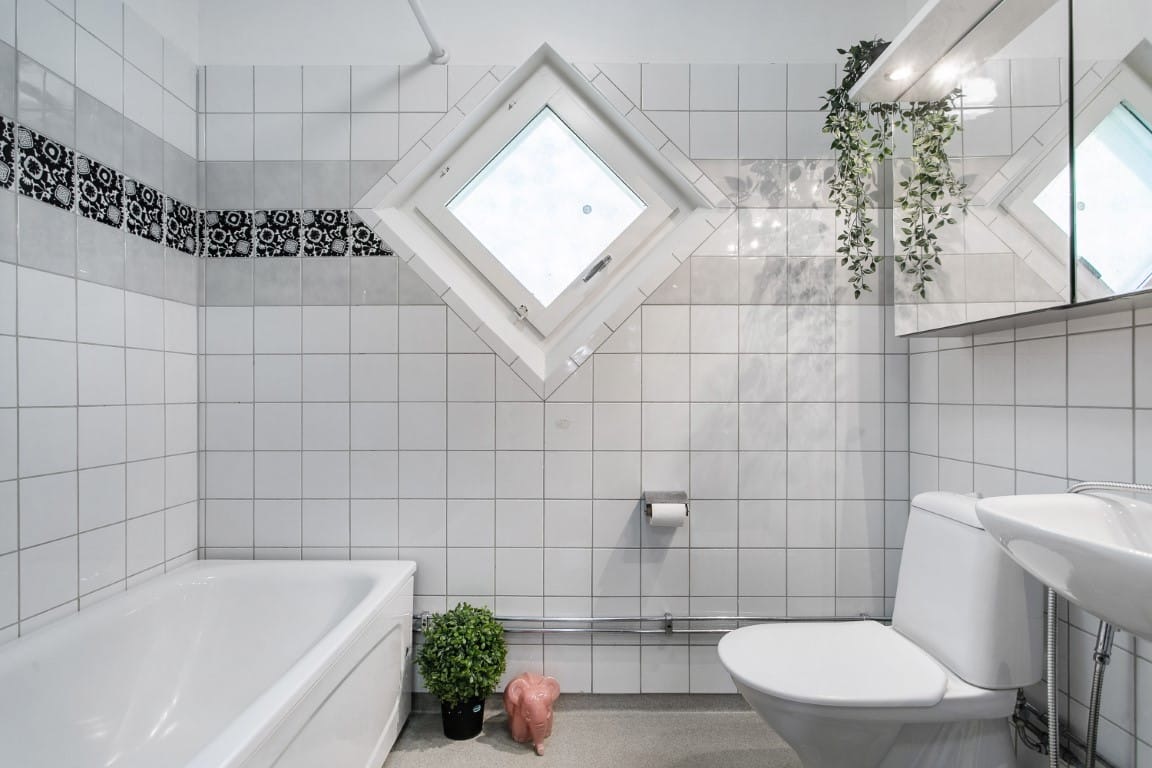 Bostadsbild från Ängsbacken 6, Såld i Björknäs, Nacka