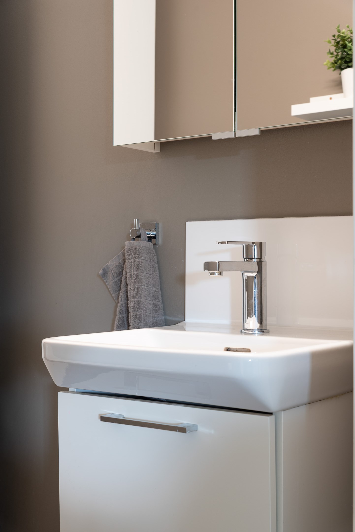 Bostadsbild från Släggkastargatan 10, Såld i Rönnby, Västerås