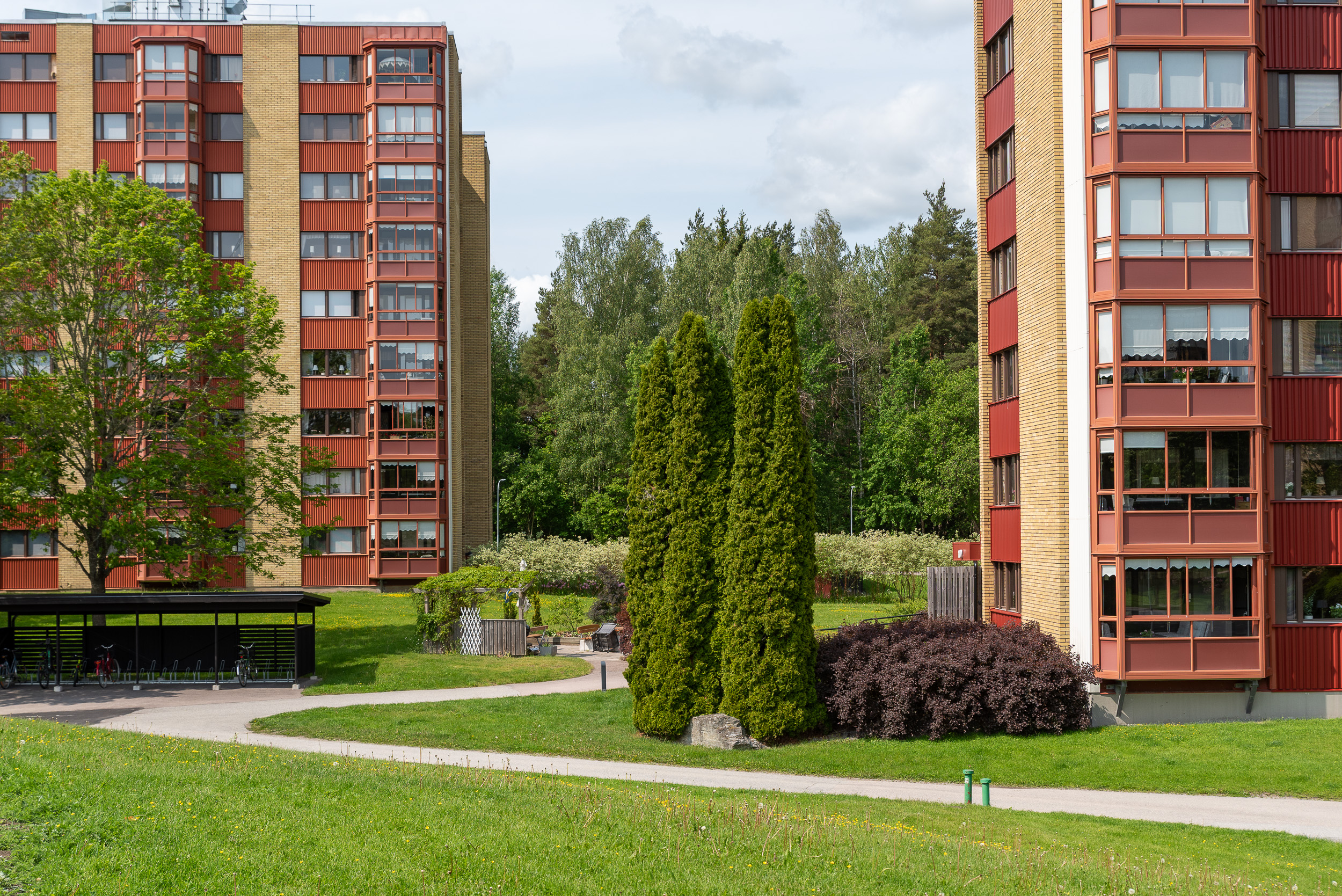 Bostadsbild från Släggkastargatan 10, Såld i Rönnby, Västerås