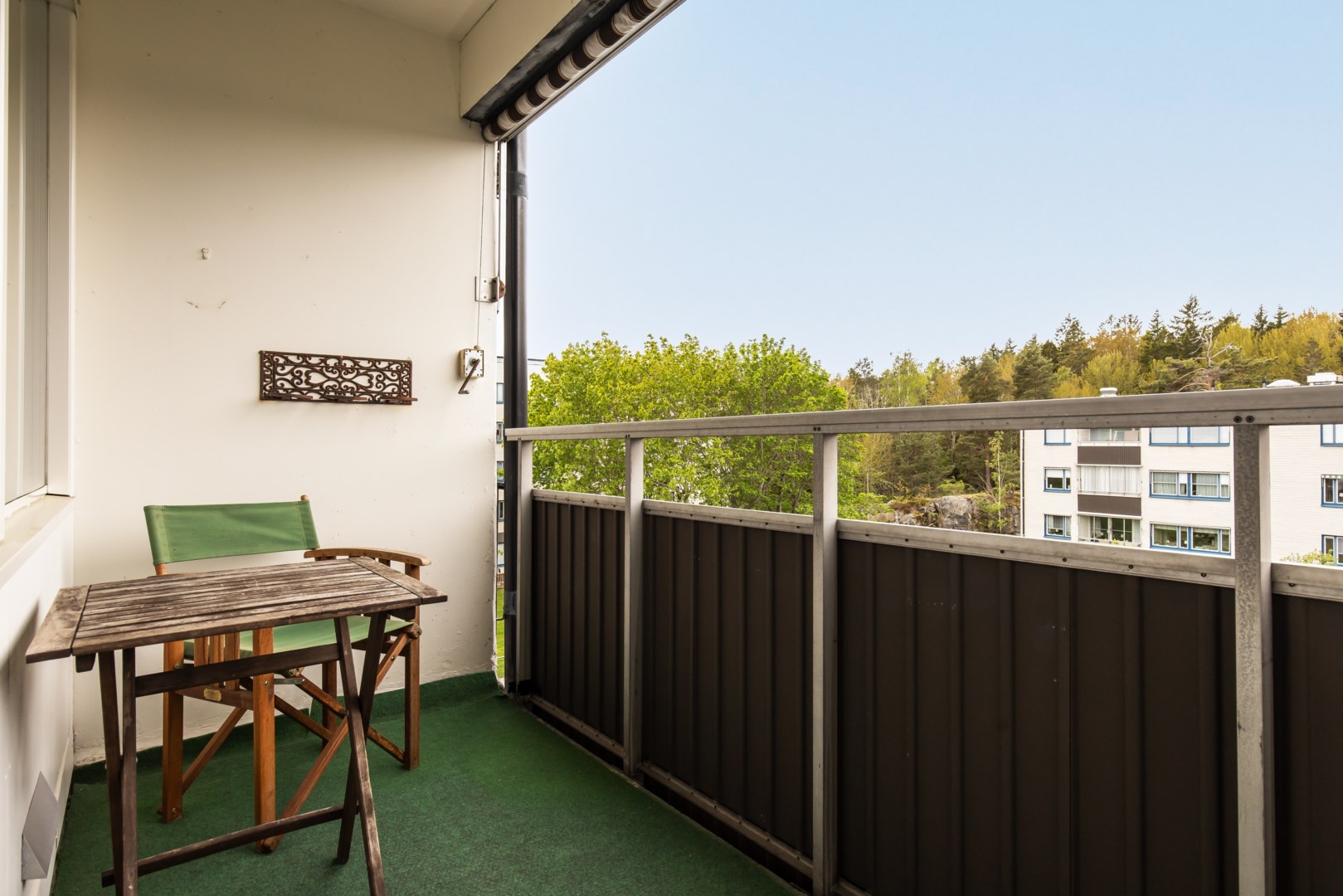 Bostadsbild från Vinterbrinksvägen 19, 3/3tr, Såld i Igelbodaplatån - Saltsjöbaden, Nacka