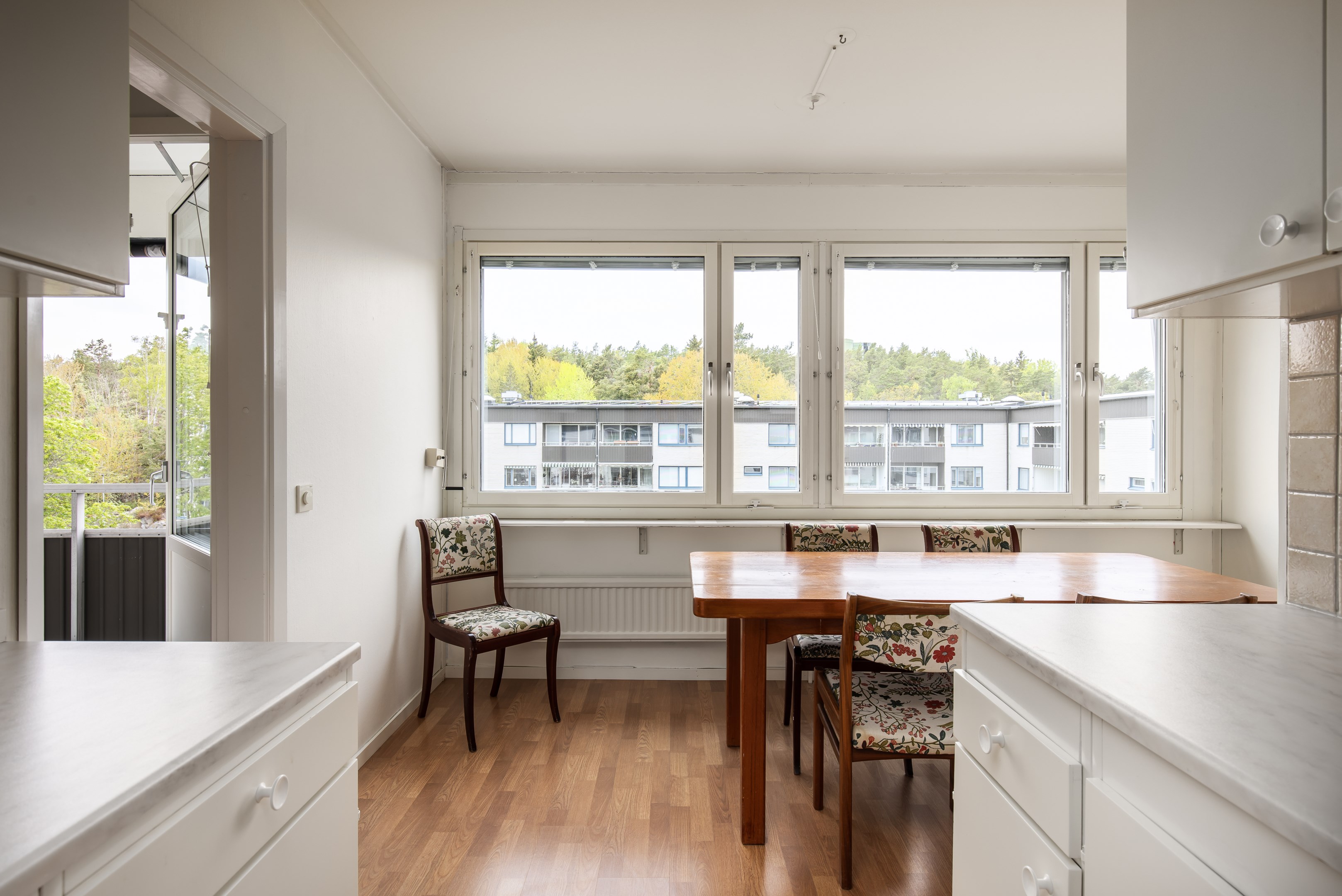 Bostadsbild från Vinterbrinksvägen 19, 3/3tr, Såld i Igelbodaplatån - Saltsjöbaden, Nacka